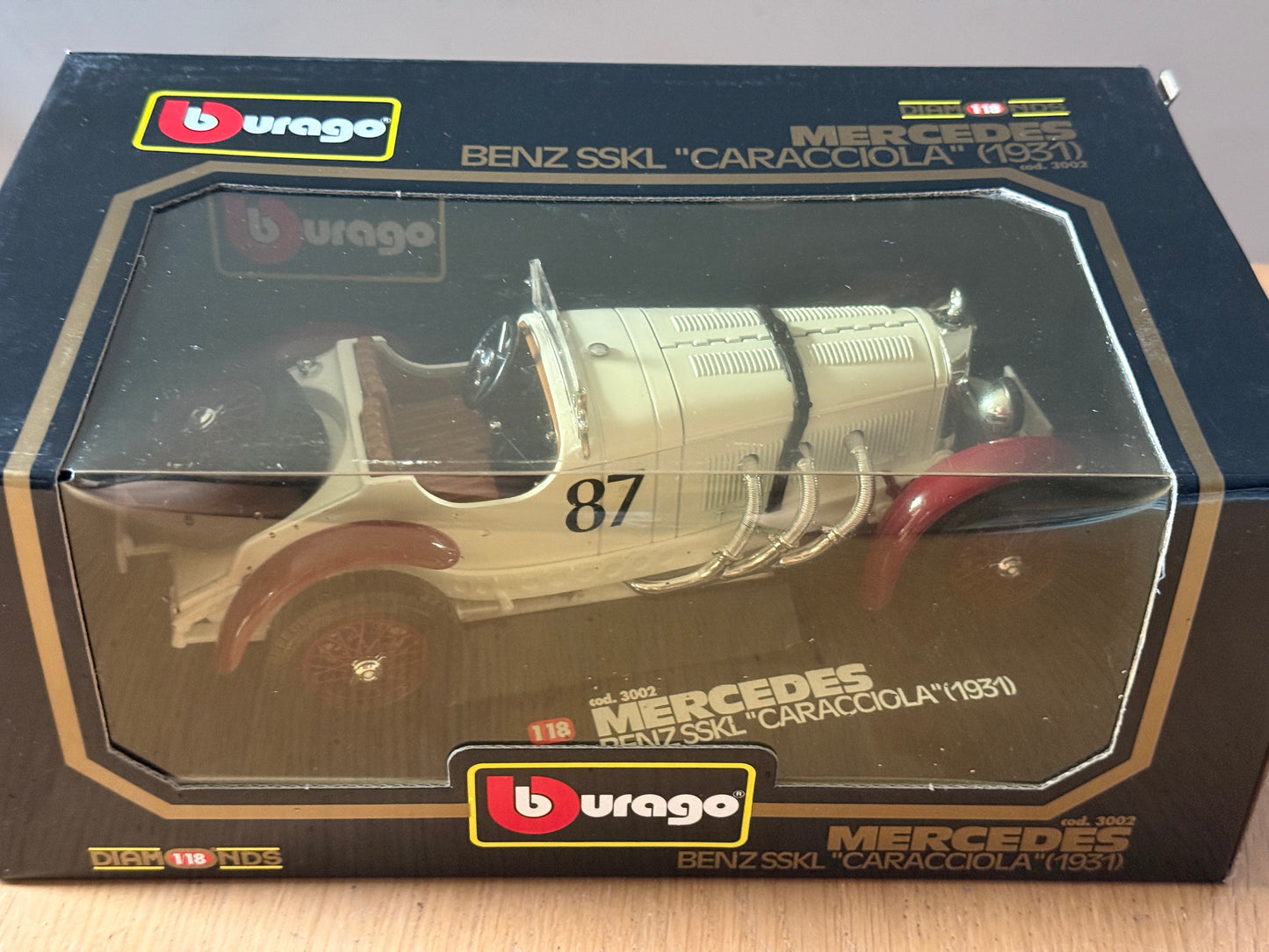Bburago 1:18 Diecast Model 3002 - Mercedes Benz SSKL (1931) - Mint Condition