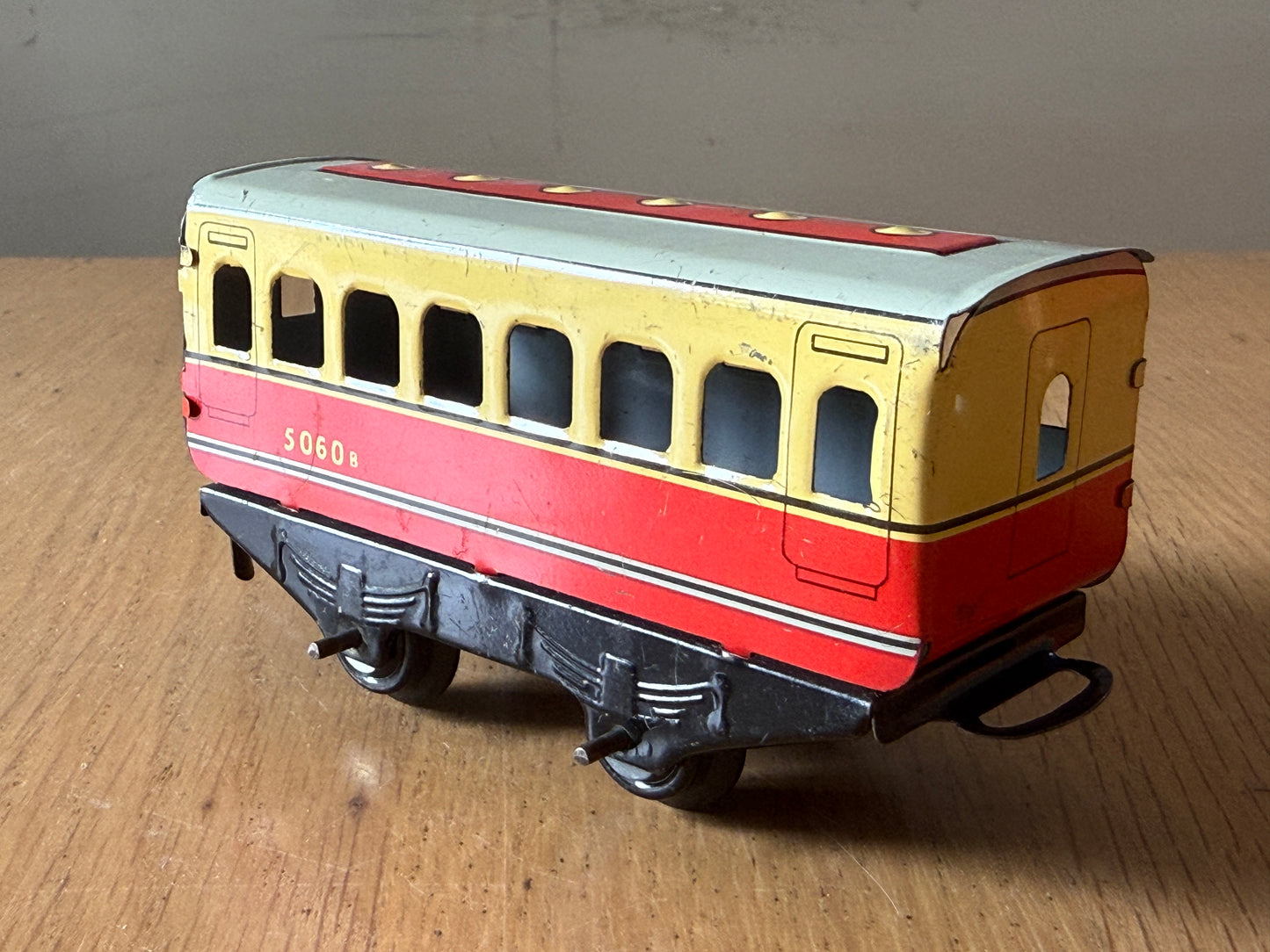 Brimtoy O Gauge Tinplate Coach