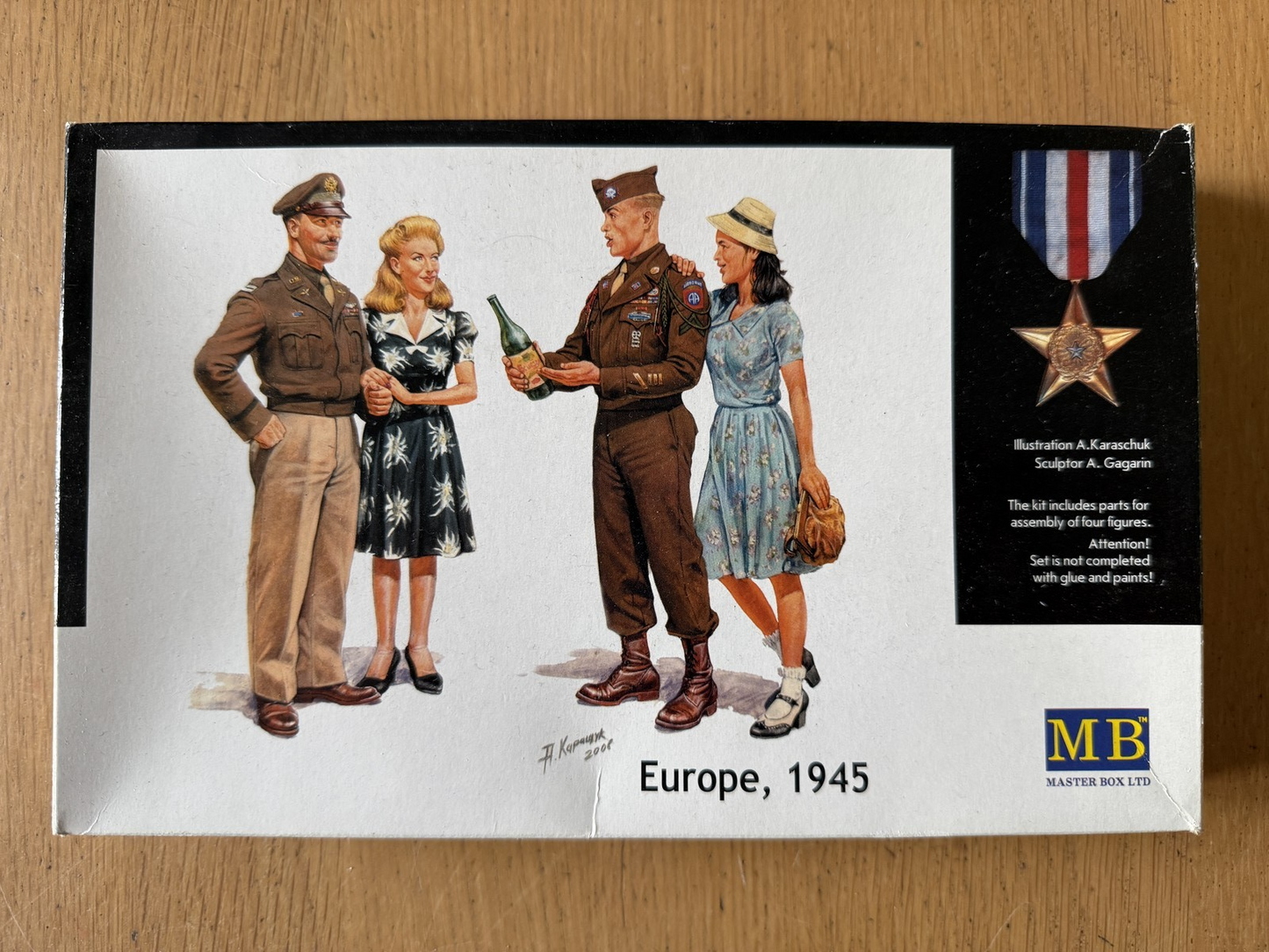 Master Box 1:35 Plastic Model Kit - Military Miniatures - Europe 1945