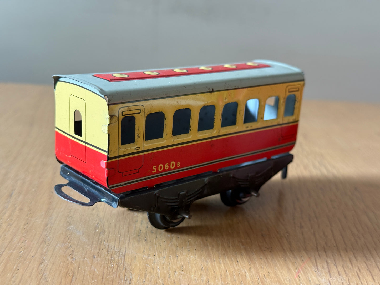 Brimtoy O Gauge Tinplate Coach