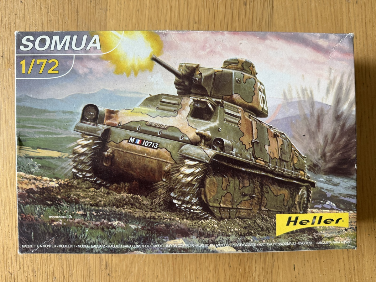 Heller 1:72 Plastic Model Kit - Somua