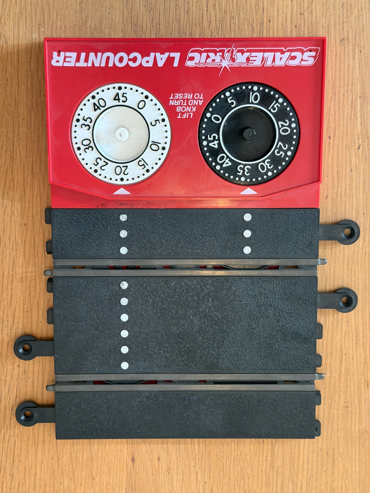 Scalextric Classic 1:32 Track counter