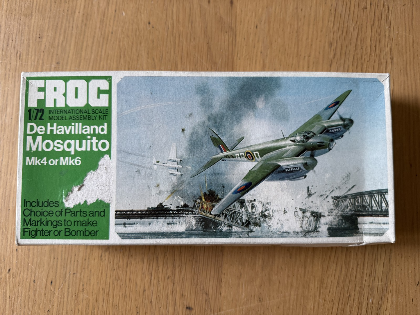 Frog 1:72 Plastic Model Kit - De Havilland Mosquito - Mk4 or Mk 6
