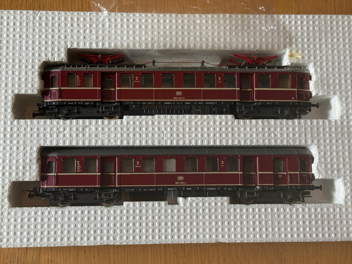 Lima HO Scale - 04148A Electric Multiple Unit - BR 485/885