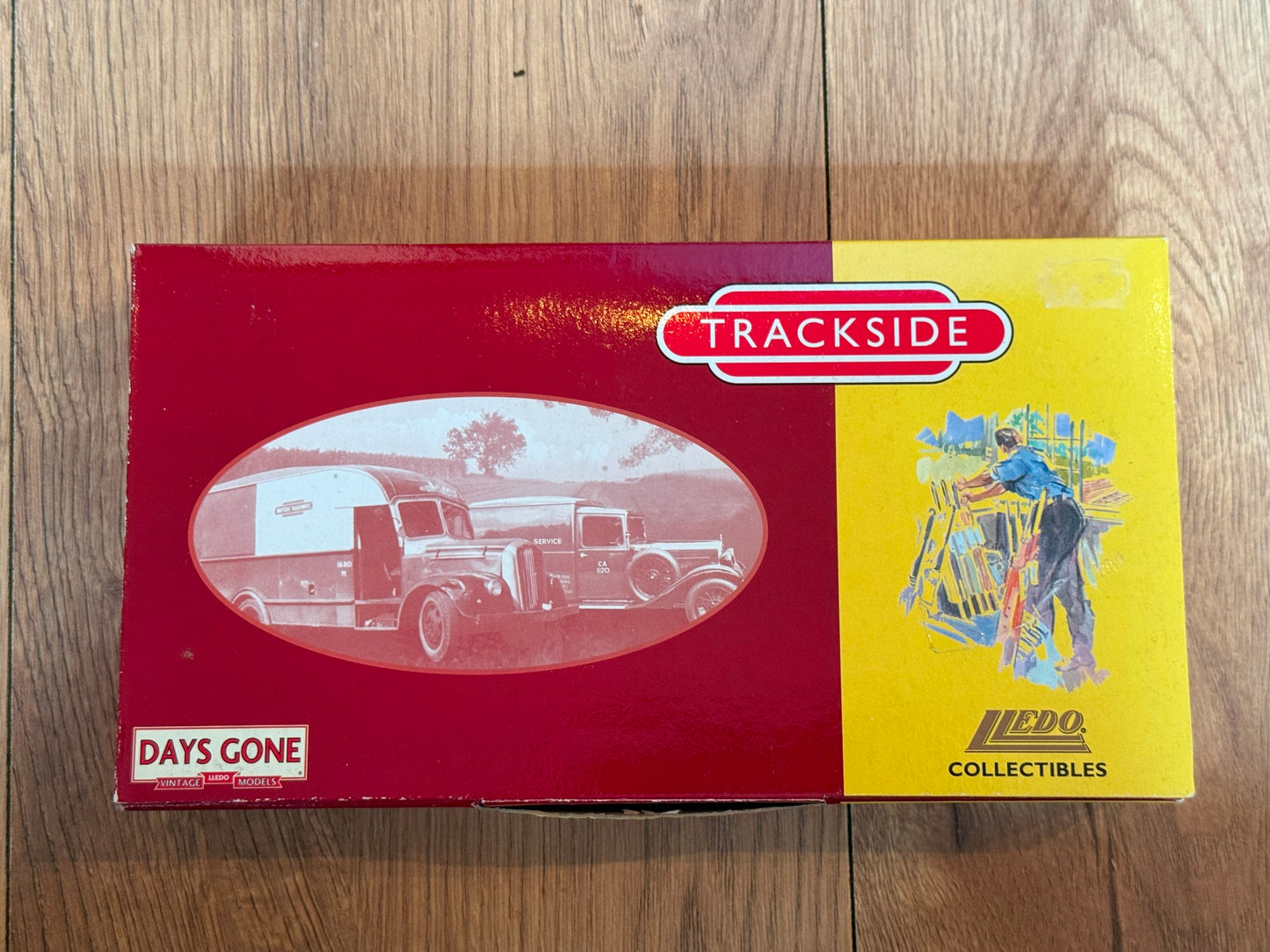 Days Gone Trackside British Railways Twin Pack - BR1002. BNIB