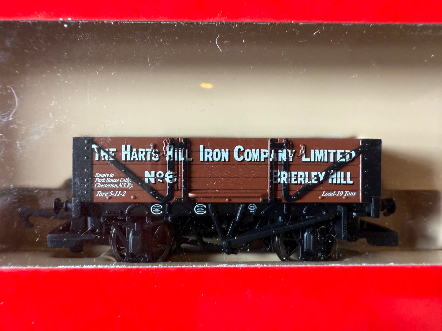 Hornby OO Gauge R6233 4 Plank Wagon - The Harts Hill Iron Company Ltd. BNIB
