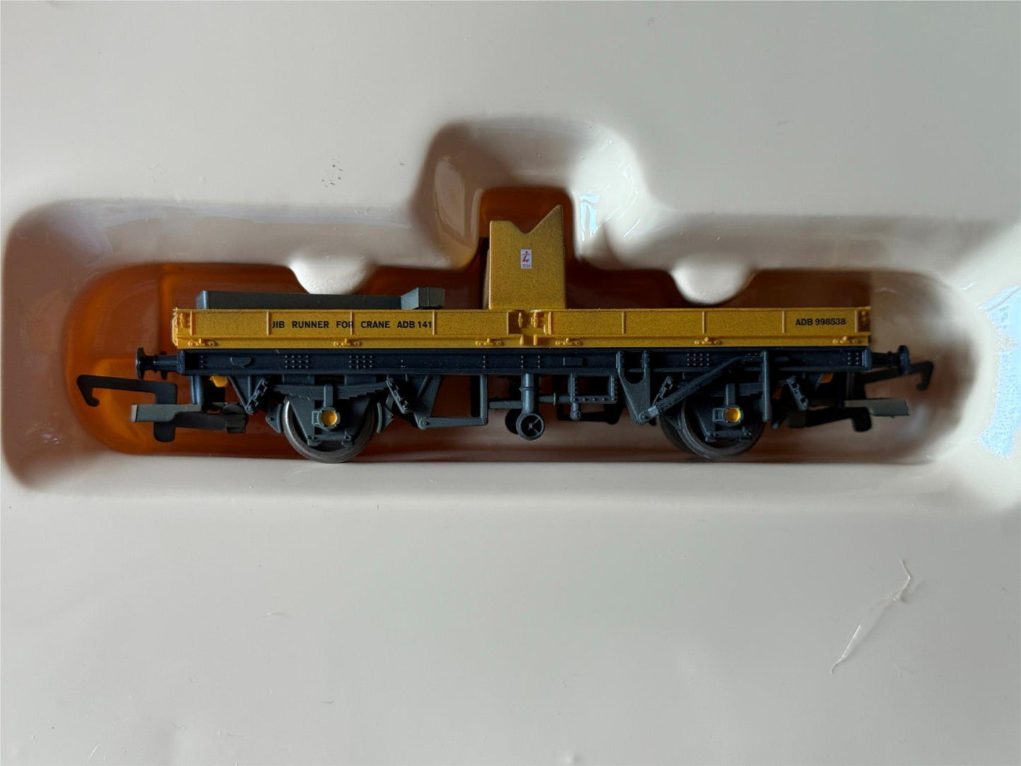 Hornby OO Gauge Hornby R6204 75 Ton Breakdown Crane "ADB 141" BNIB
