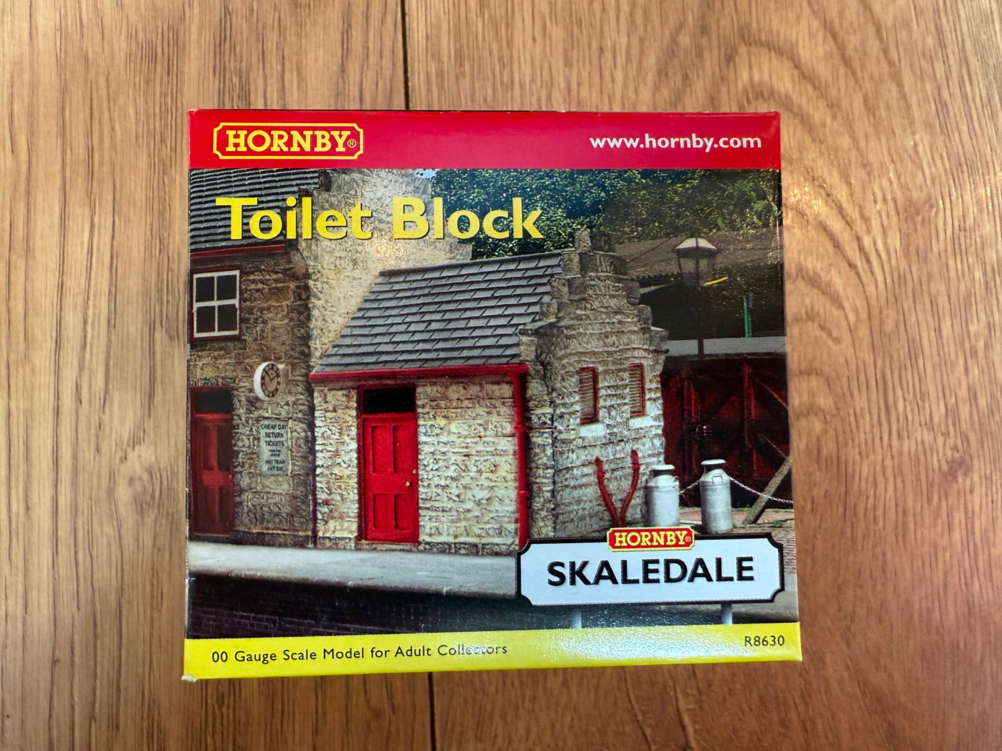 Hornby Skaledale OO Gauge Building - Toilet Block BNIB
