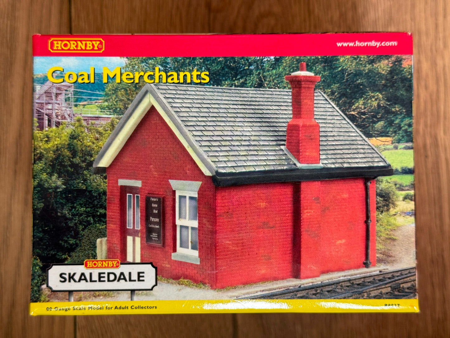 Hornby Skaledale OO Gauge Building - Coal Merchants BNIB
