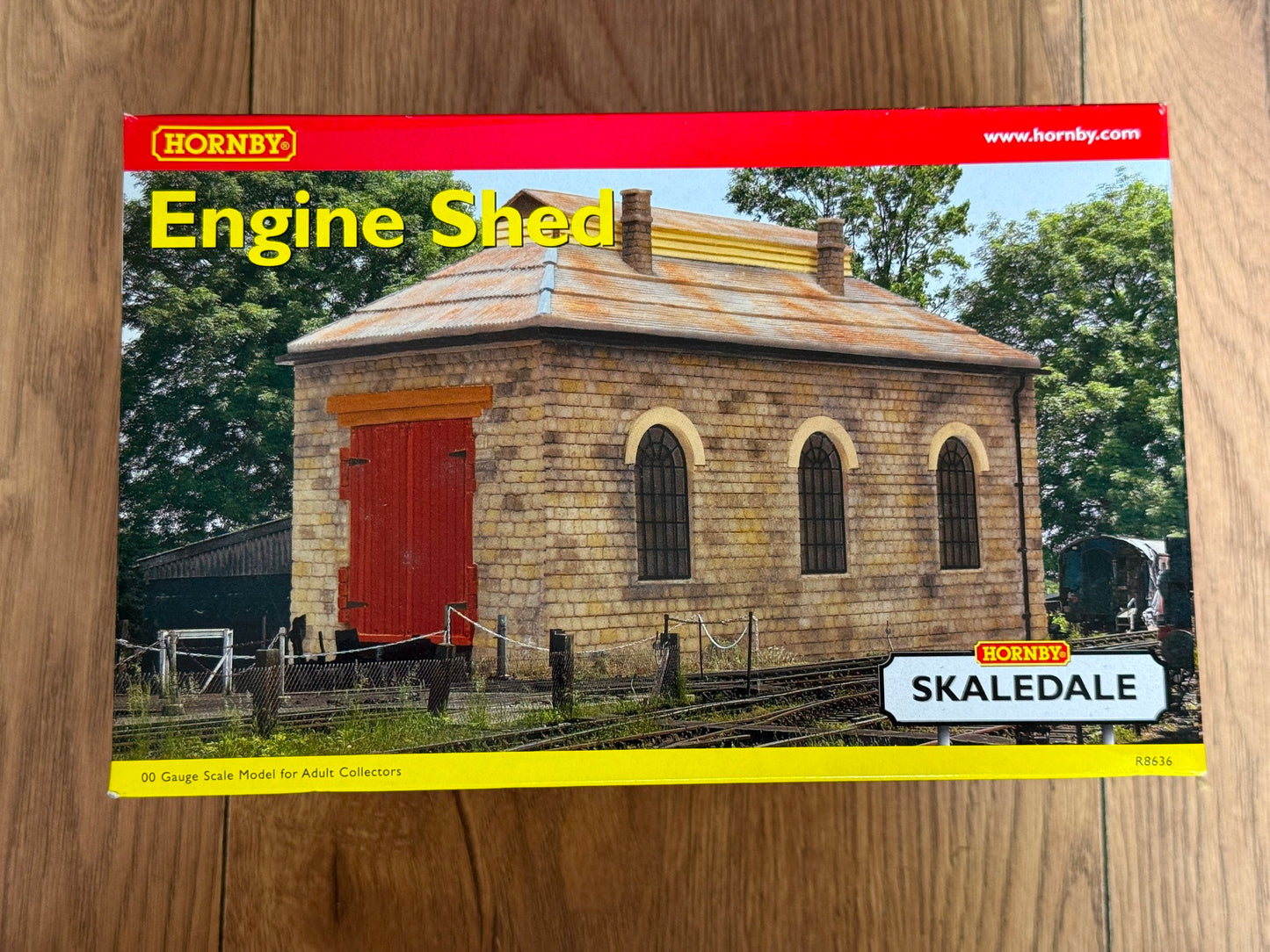 Hornby Skaledale OO Gauge Building - Engine Shed BNIB