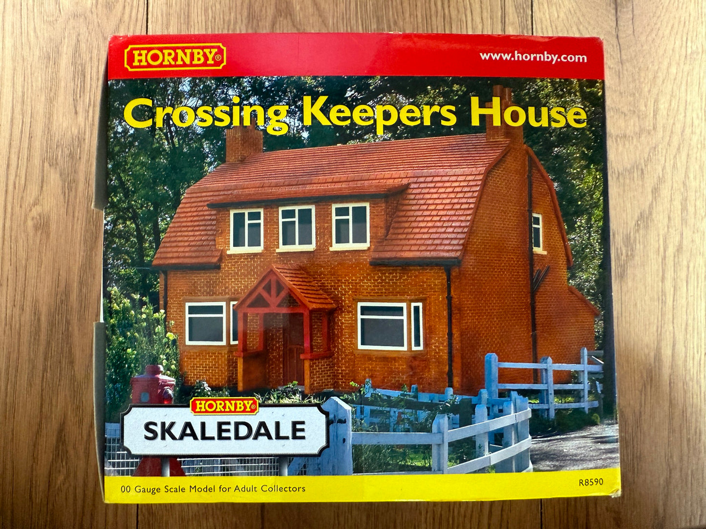 Hornby Skaledale OO Gauge Building - Crossing Keepers House BNIB