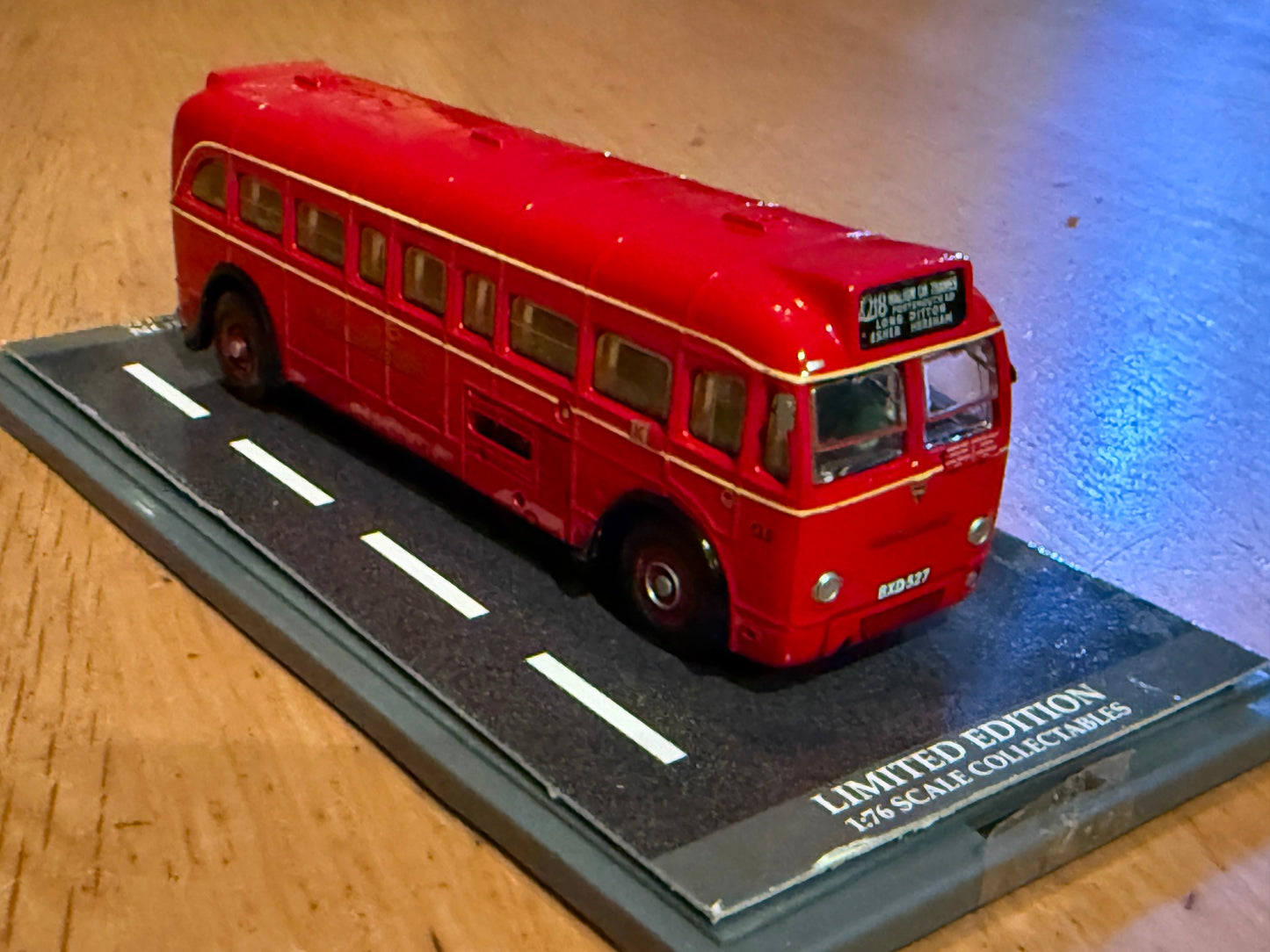 Original Omnibus OM45604 BMMO D9 Midland Red (Hall Green Stadium)