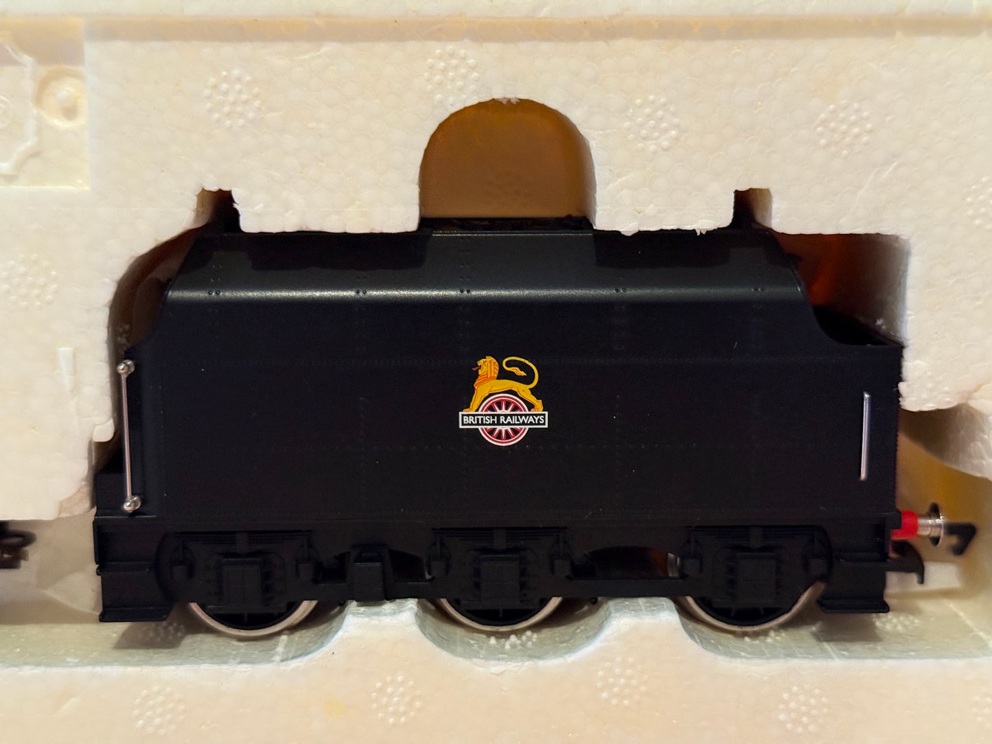 Hornby OO Gauge Princess Royal Class Locomotive 'Princess Elizabeth' - BNIB 50th