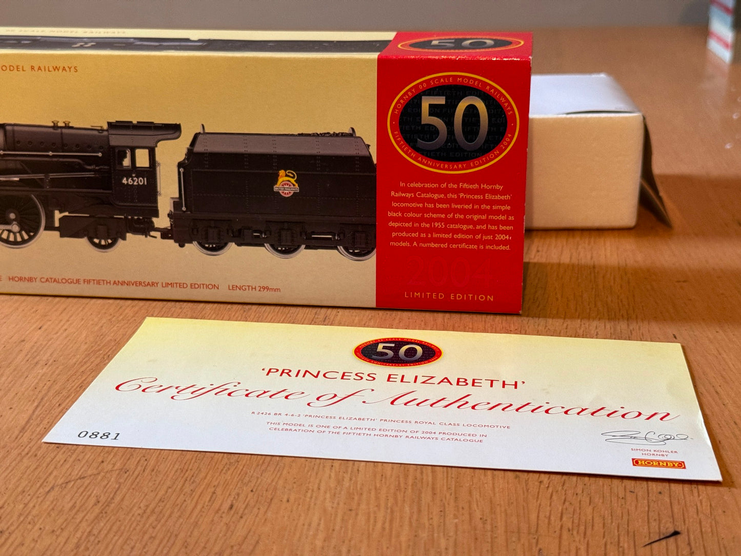 Hornby OO Gauge Princess Royal Class Locomotive 'Princess Elizabeth' - BNIB 50th