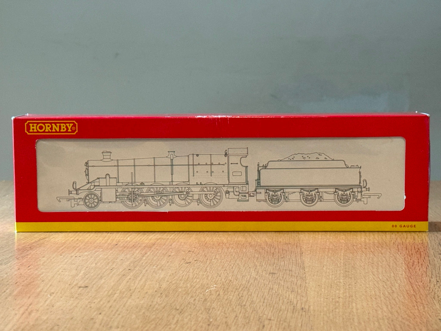Hornby OO Gauge R2153A GWR Class 2821 2-8-0 Steam Locomotive. BNIB.