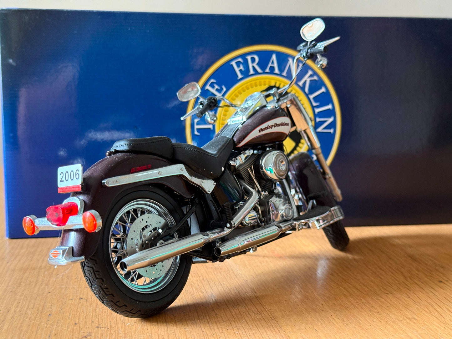 Franklin Mint: 2006 Harley Davidson Softail Deluxe Ltd Edition. Very Rare. MIB