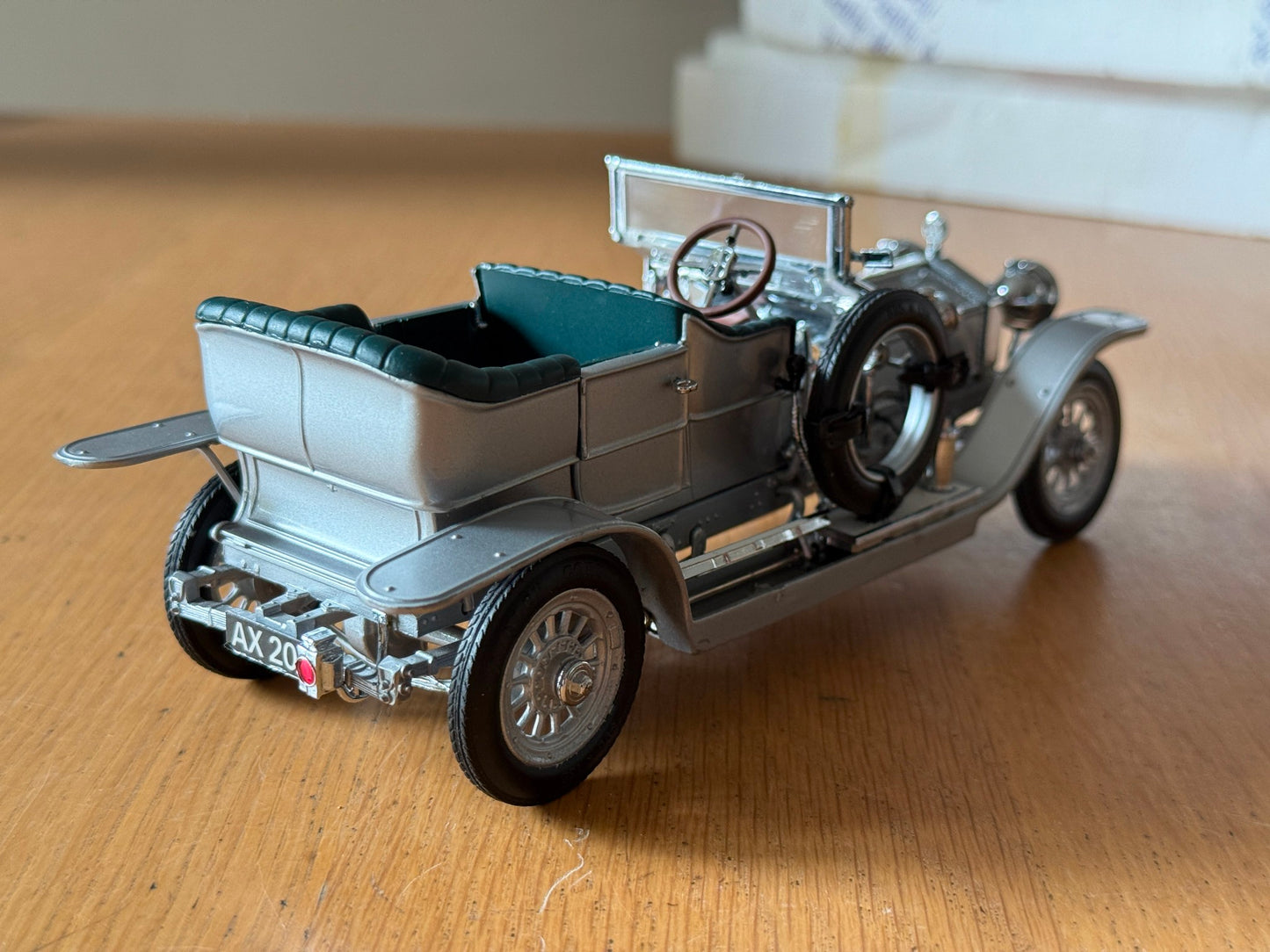 Franklin Mint:1:24 Rolls-Royce Silver Ghost