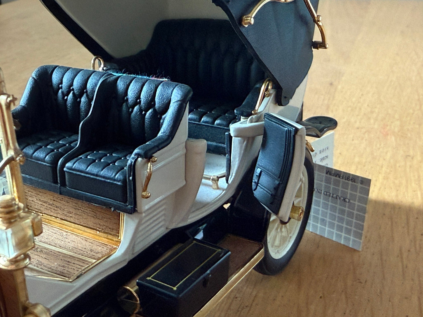 Franklin Mint:1:24 1912,Packard Victoria (see listing - damaged wingmirror)
