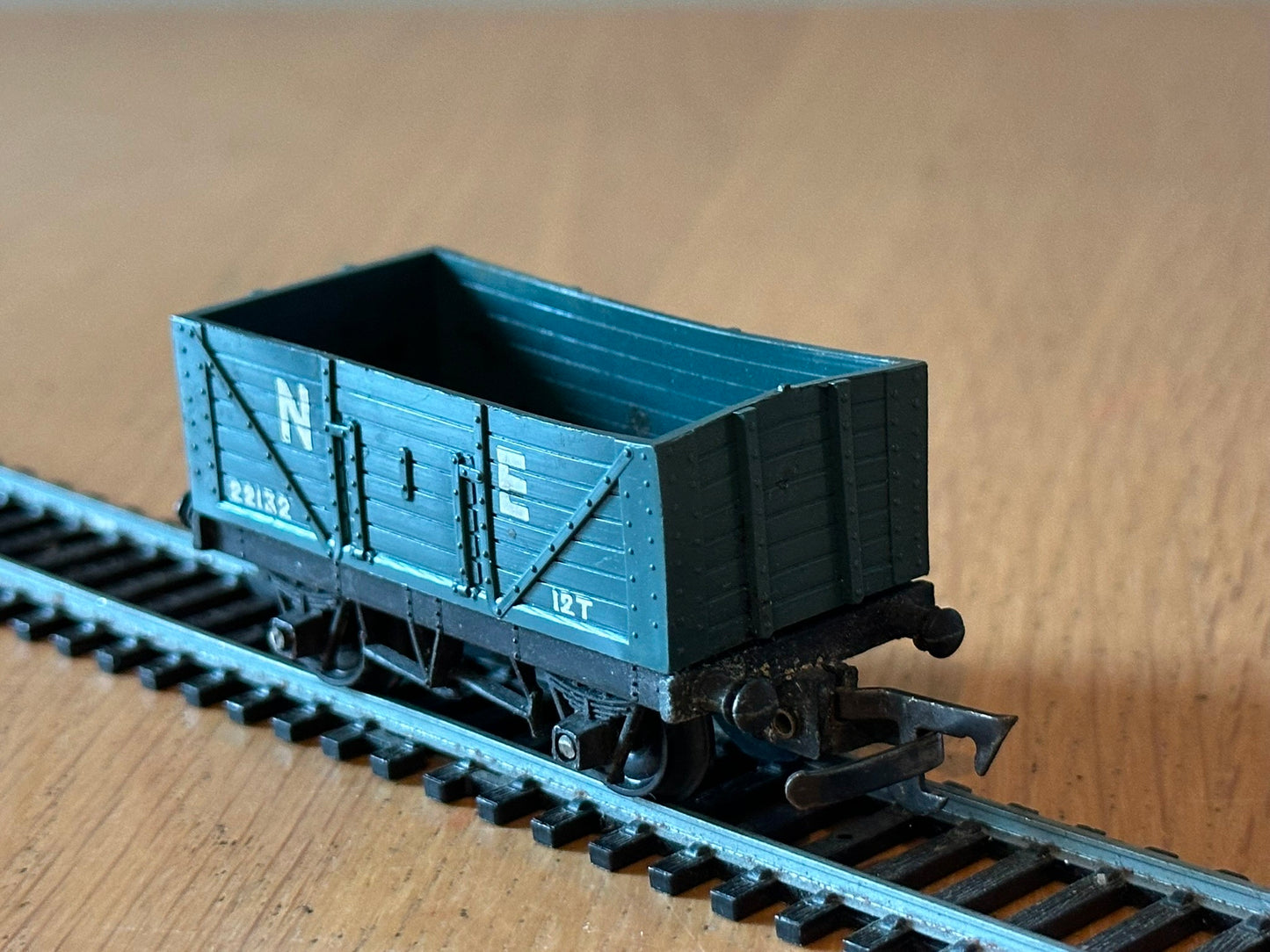 Triang OO Gauge Railways R10 12T Open Wagon NE 22132