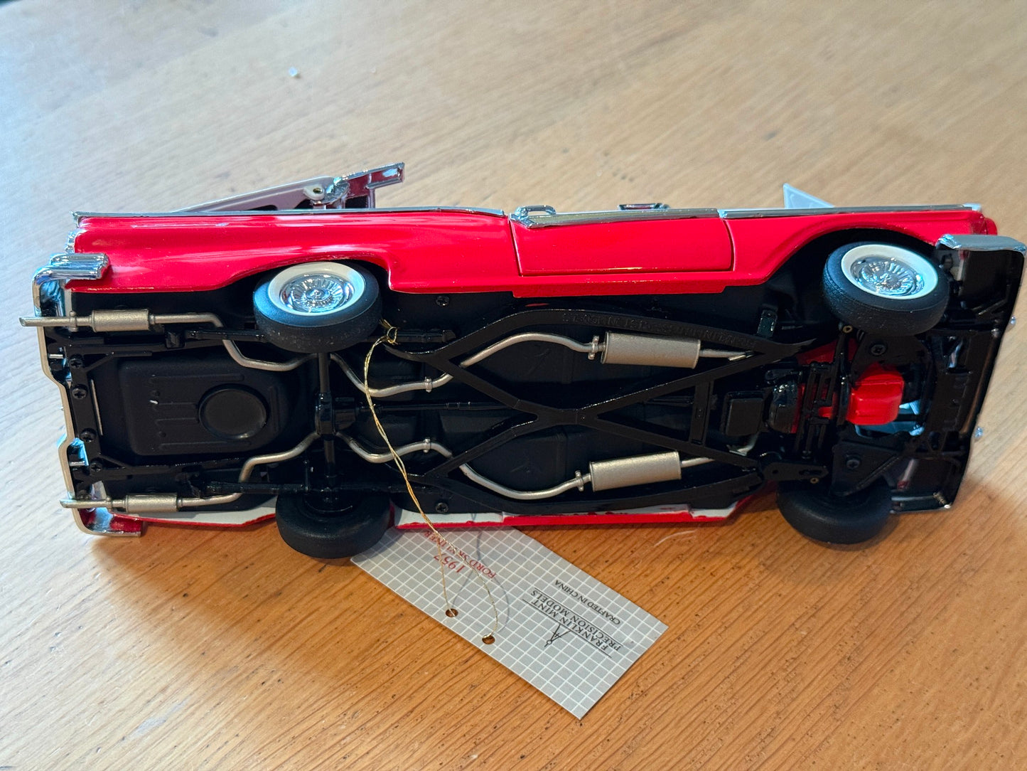 Franklin Mint: 1:24 1957 Ford Skyliner