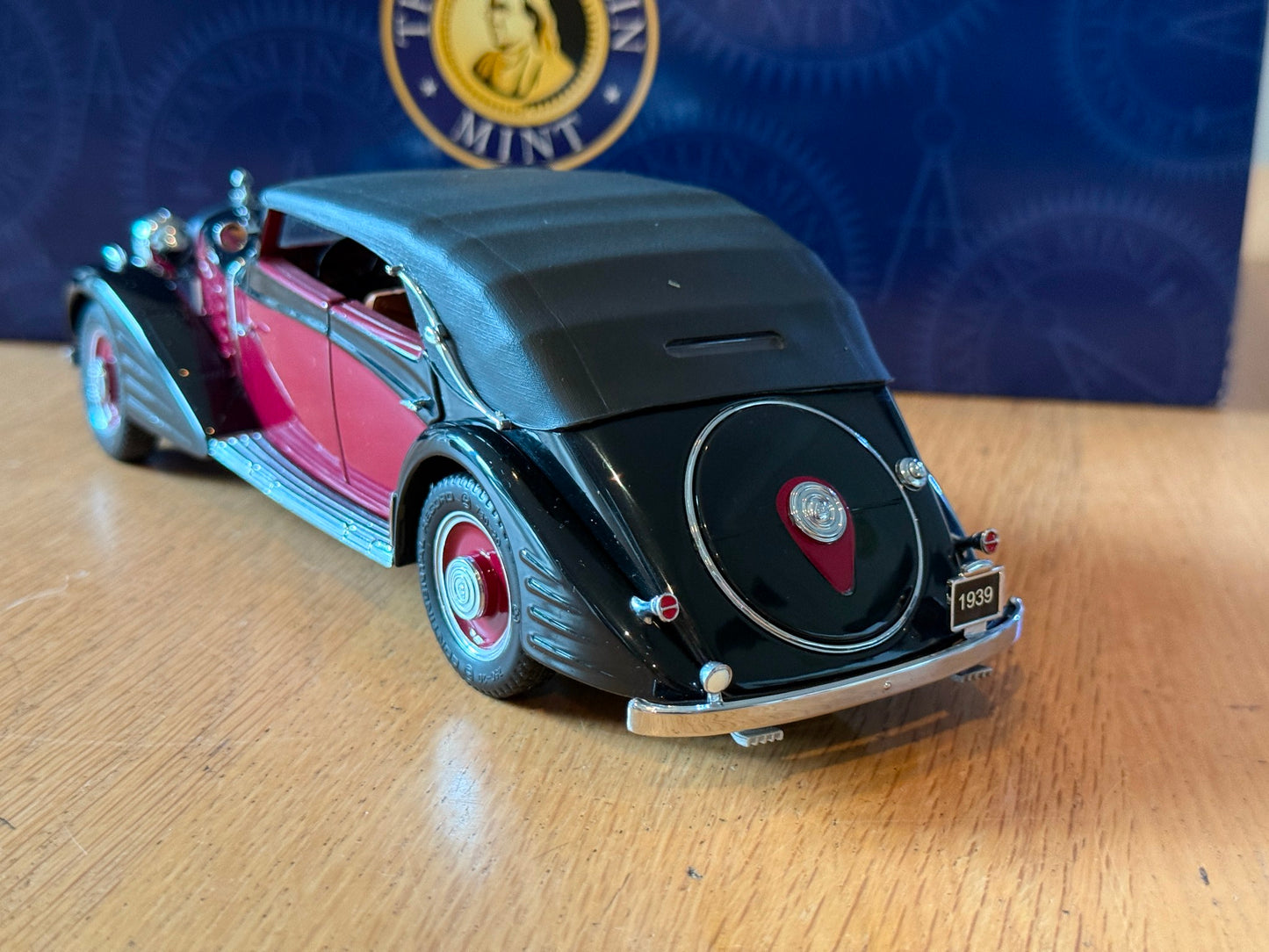 Franklin Mint: 1939 Maybach Zeppelin. Rare 2001 Special Event Ltd Edition. MIB.