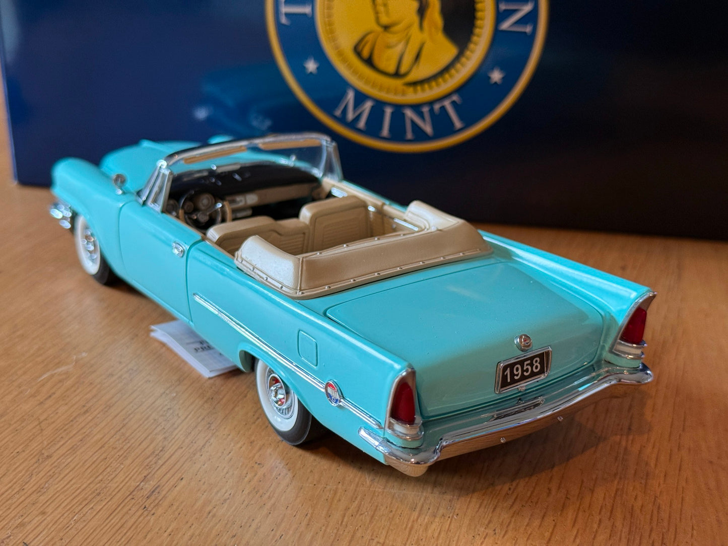 Franklin Mint: 1:24 1958 Chrysler 300D Convertible