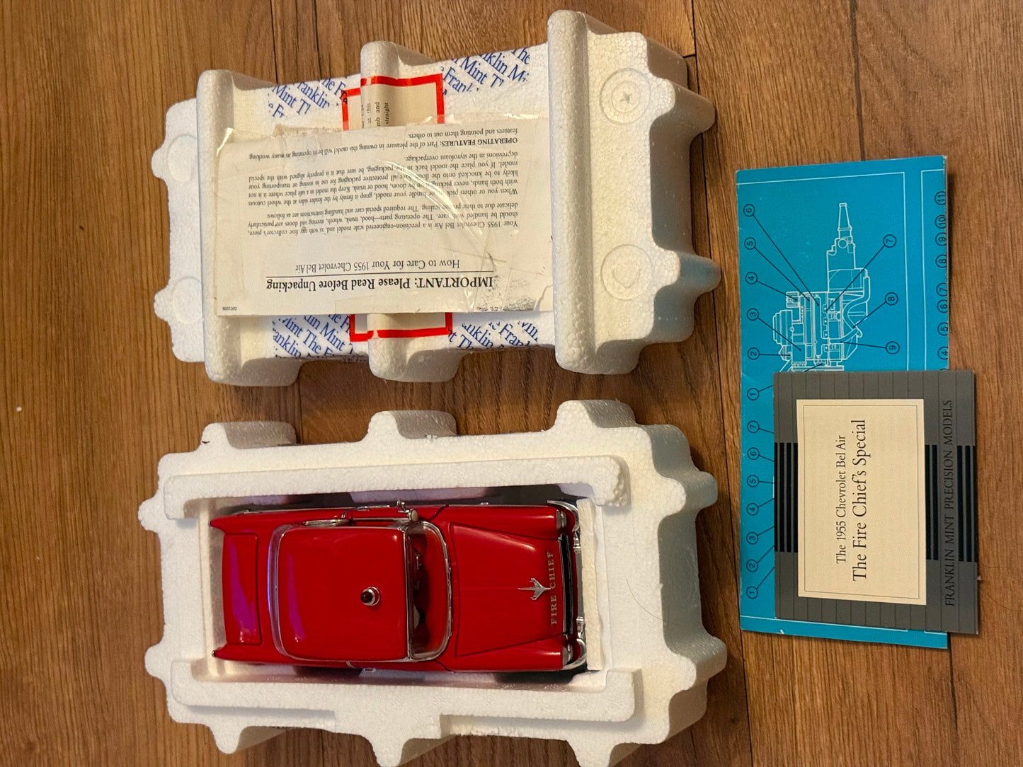 Franklin Mint: 1:24 1955 Chevrolet Bel Air Fire Chief's Car