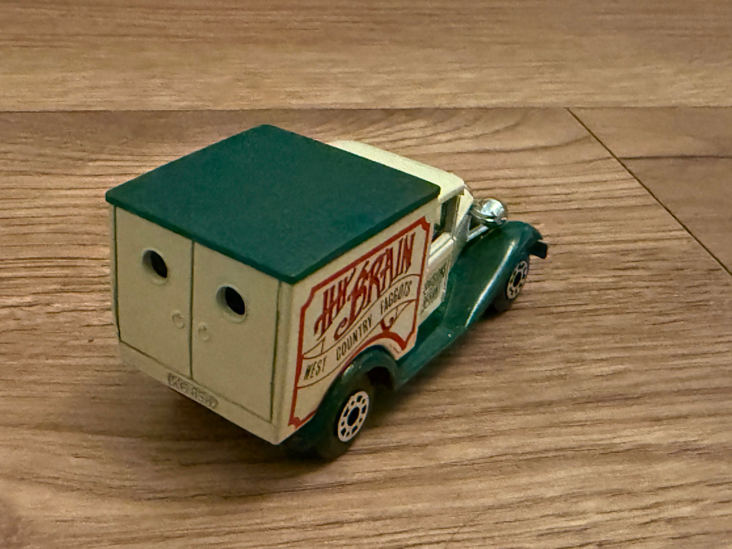 Matchbox MB-38 - Ford Model A Van - HH Brain West Country Faggots