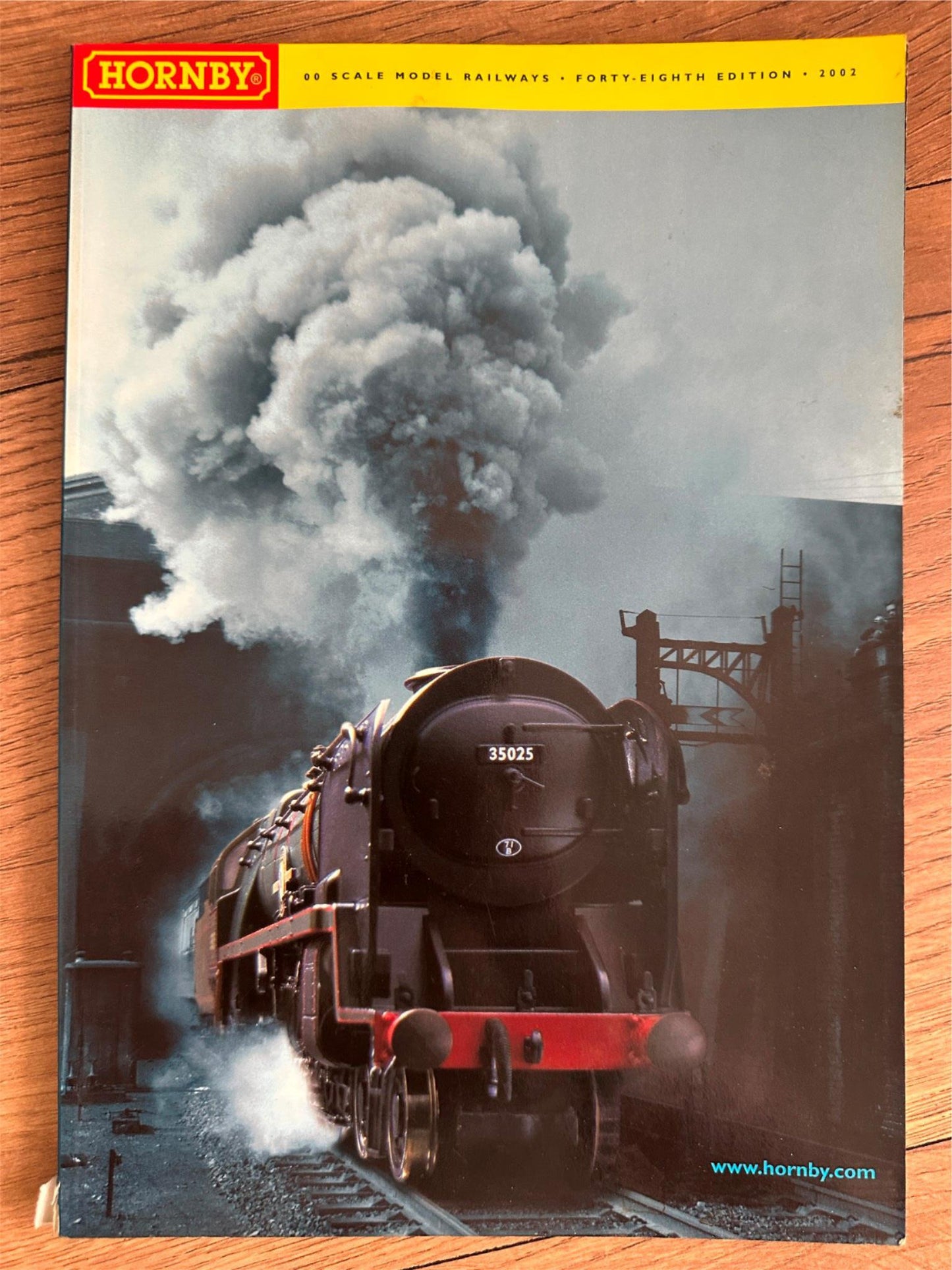 Hornby OO Gauge Catalogue - Edition 48 - 2002