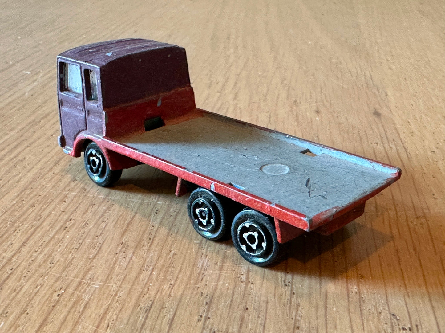 Diecast Majorette Renault Saviem. Possibly repainted.