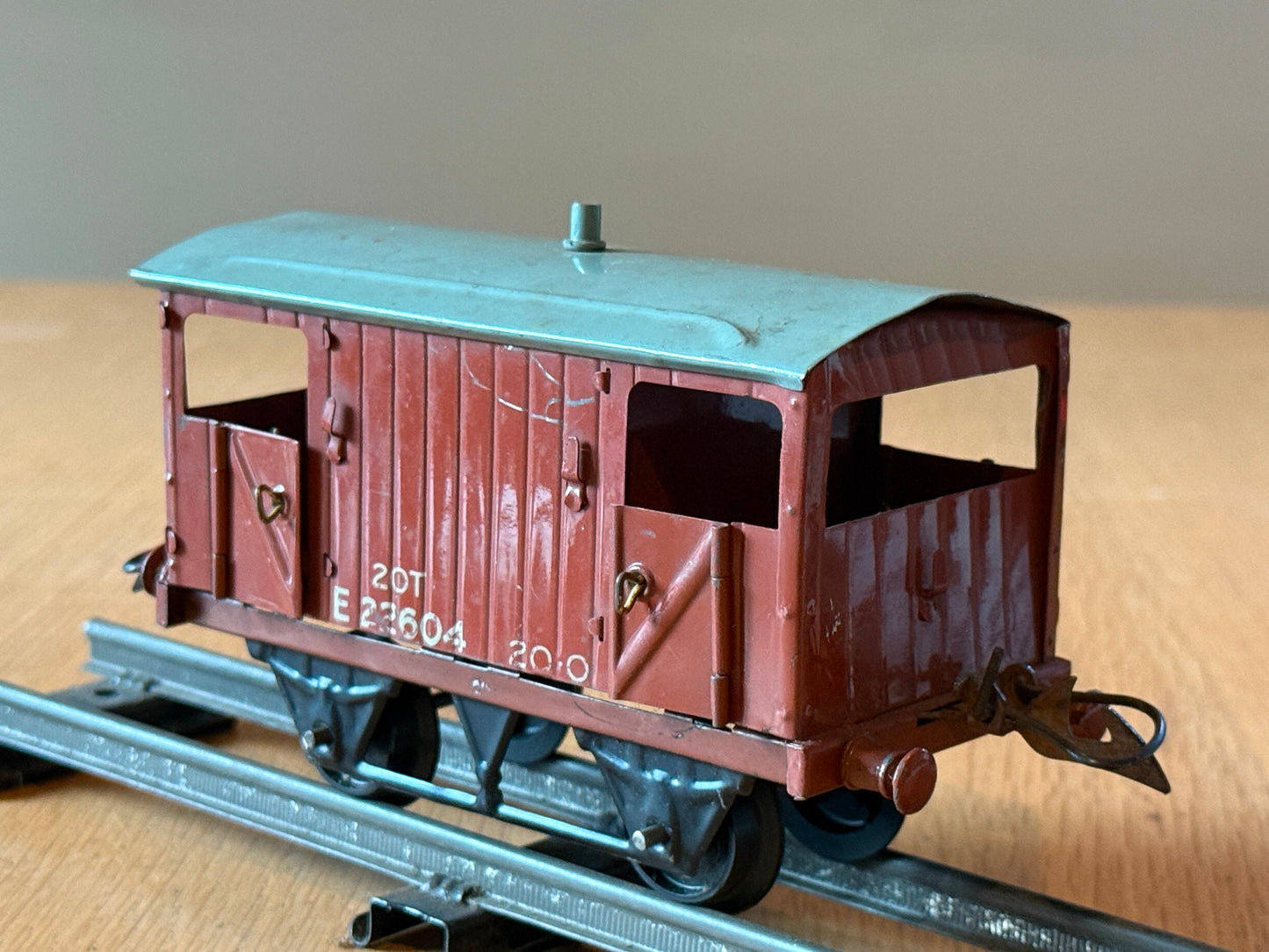 Hornby O Gauge Brake Van