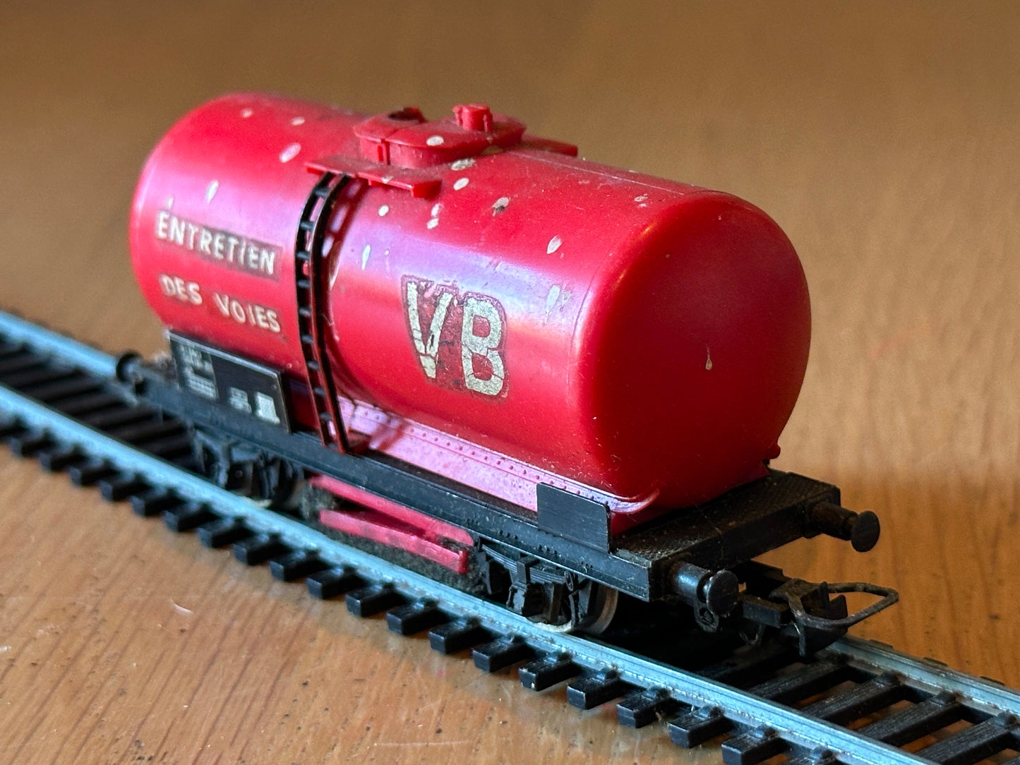 Jouef HO Scale SNCF "Entretien des Voies" Track Cleaning Tanker