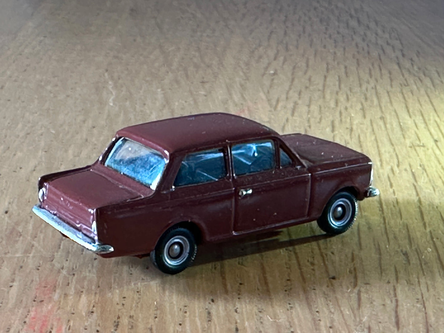 Trackside OO Gauge 1:76 Vauxhall Viva (1:72 - see listing)
