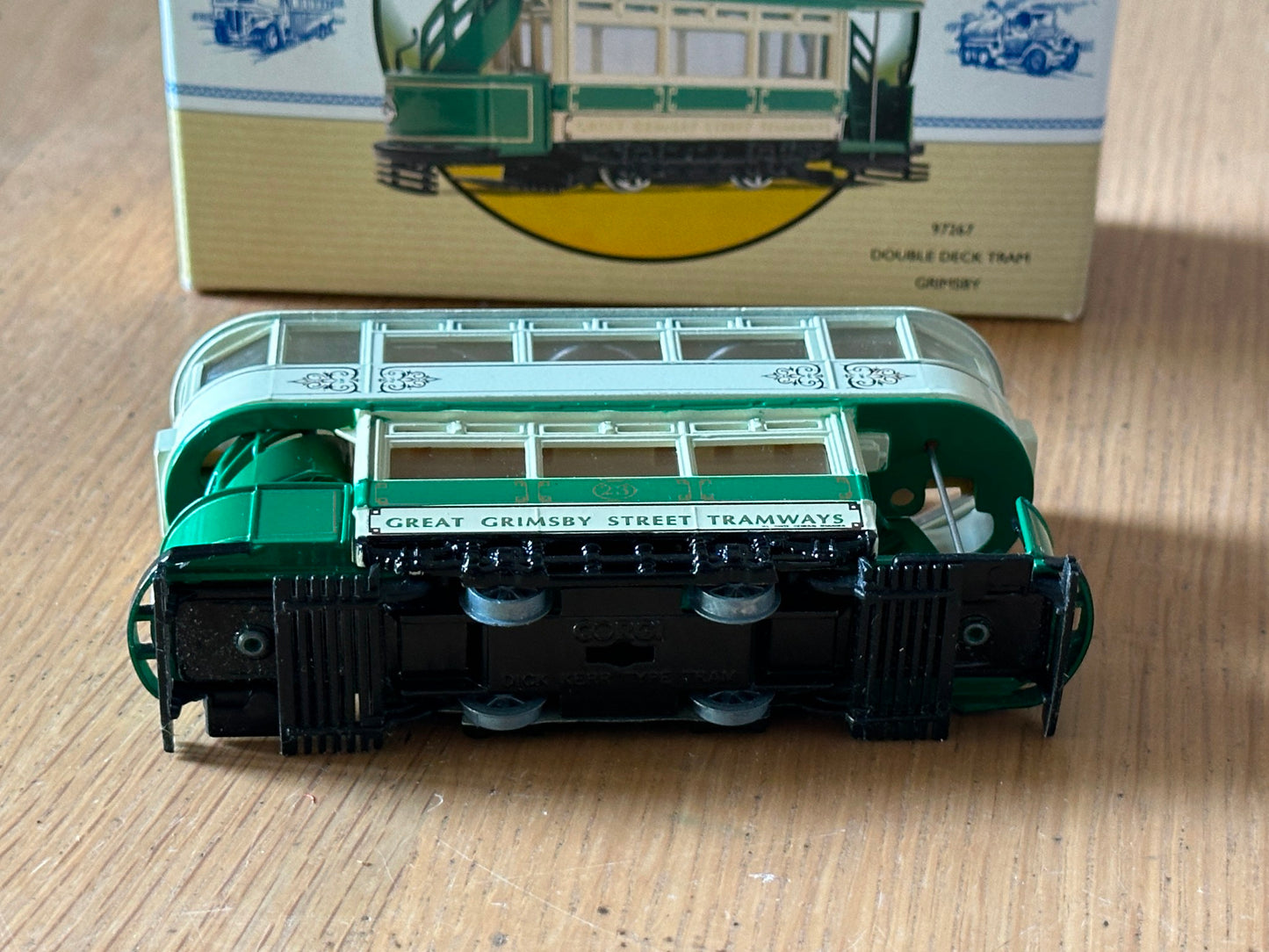 Corgi OO Gauge 1:76 97267 Double Deck Closed Tram - Great Grimsby Street Tramway