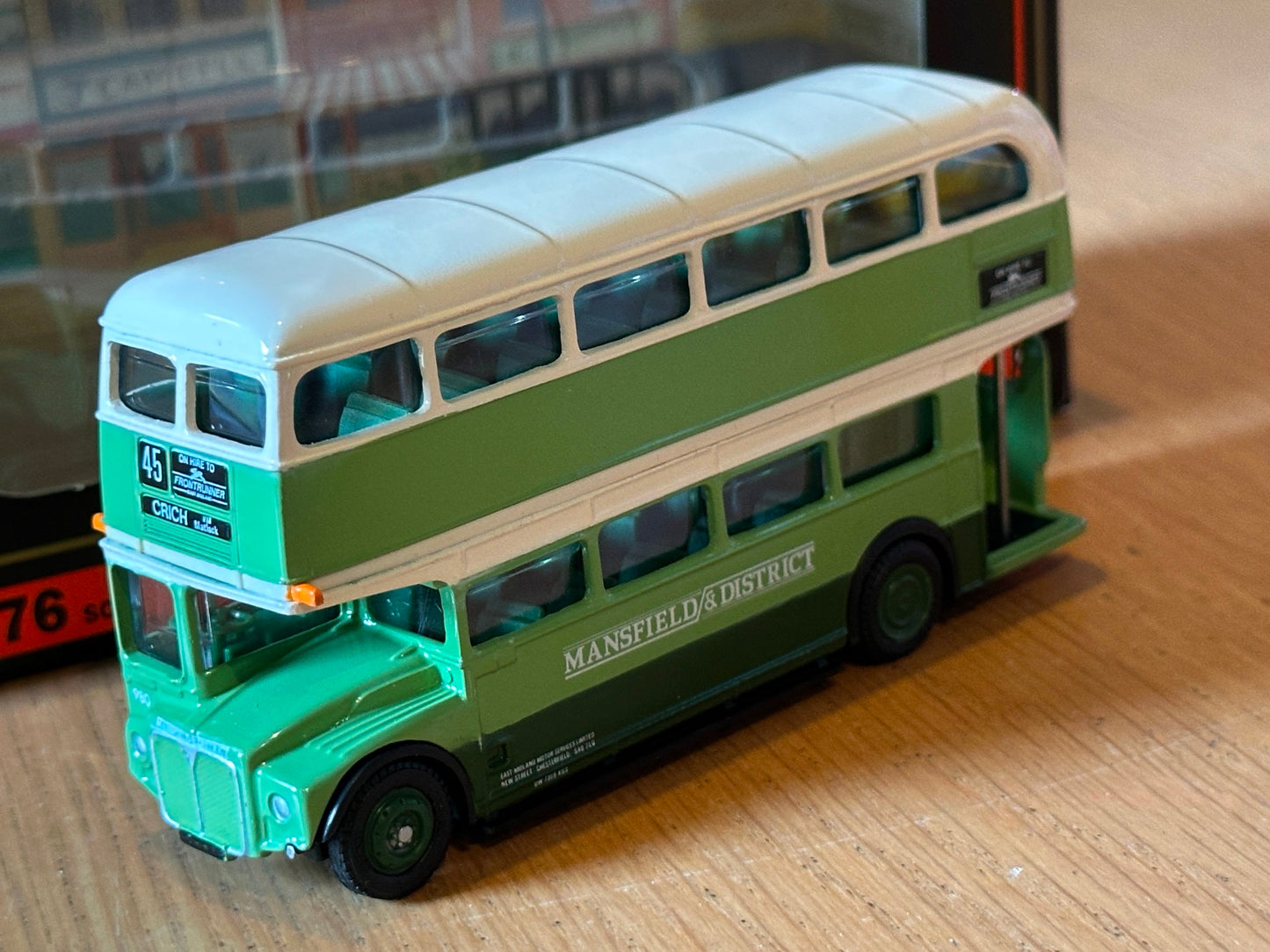 EFE 15609 - 1:76 oo Gauge Mansfield & District Routemaster Bus