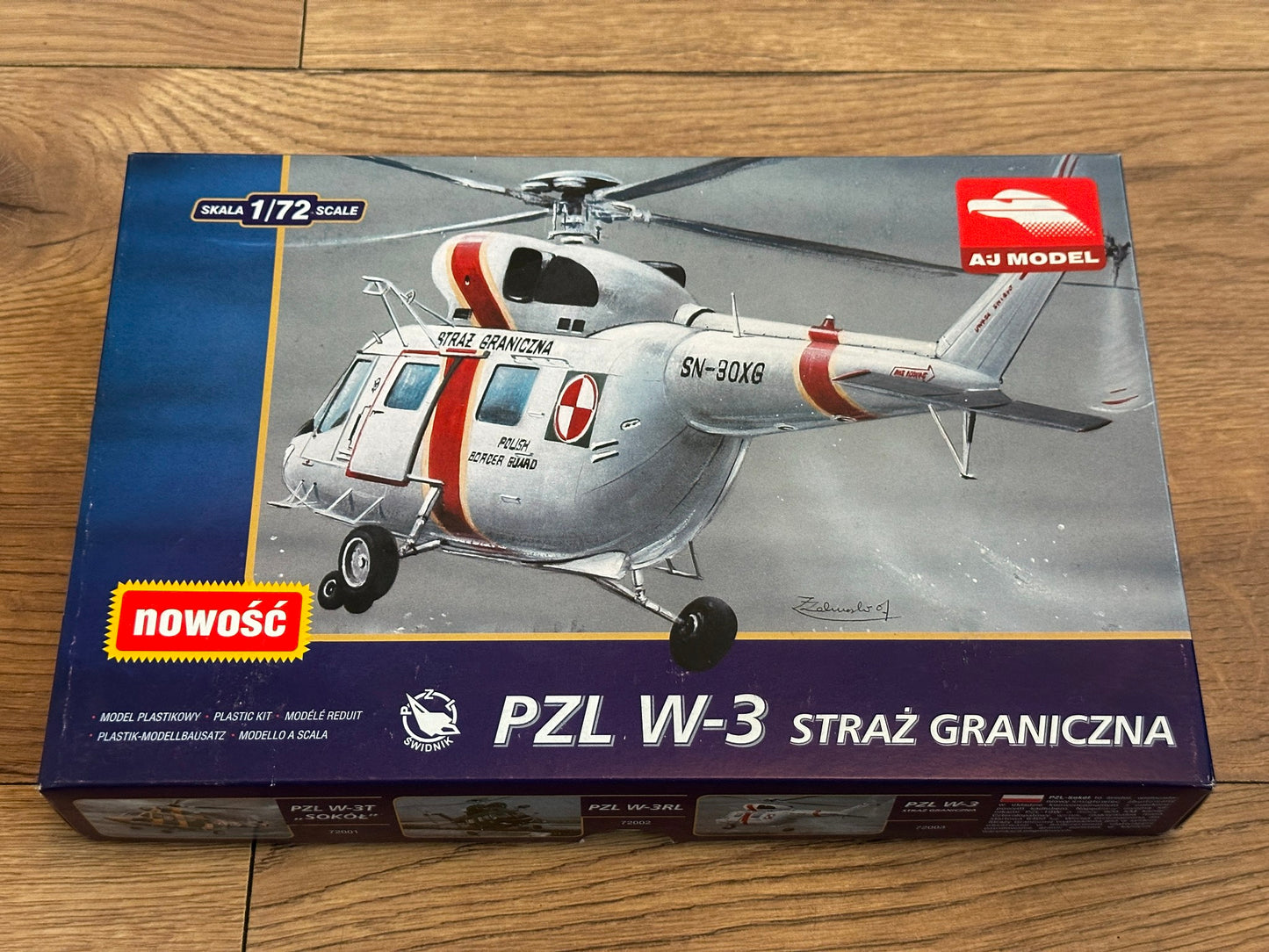 AJ Model Kit 72003 - PZL W3 Border Guard Helicopter - Rare Model