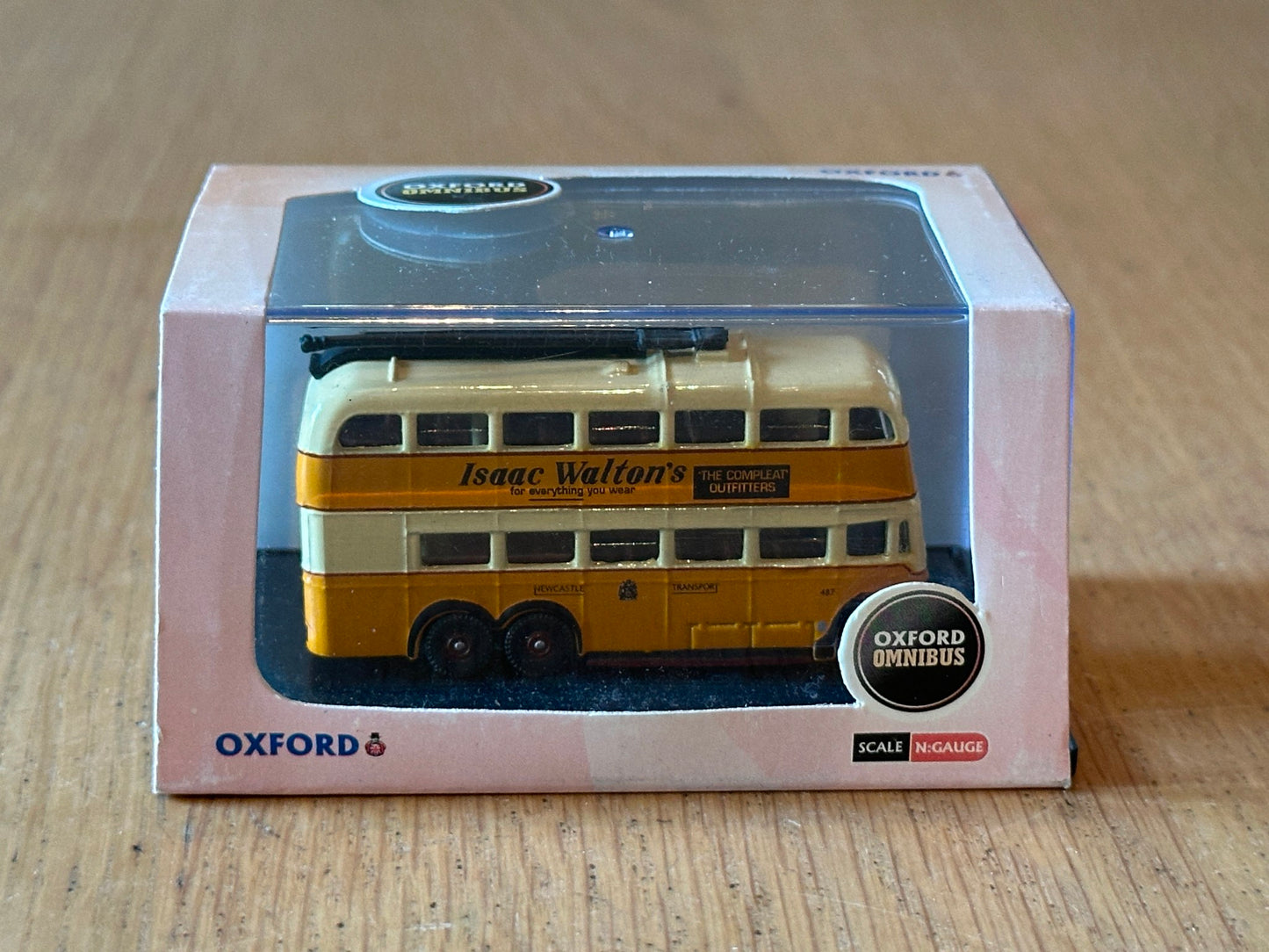 Oxford Diecast 1:148 N Gauge BUT Q1 Trolleybus - Newcastle