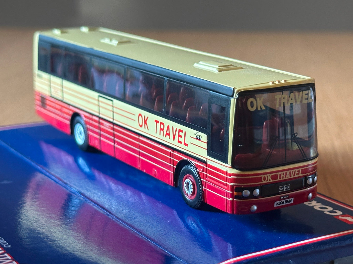 Corgi Original Omnibus 1:76 Van Hool Coach - OK Travel