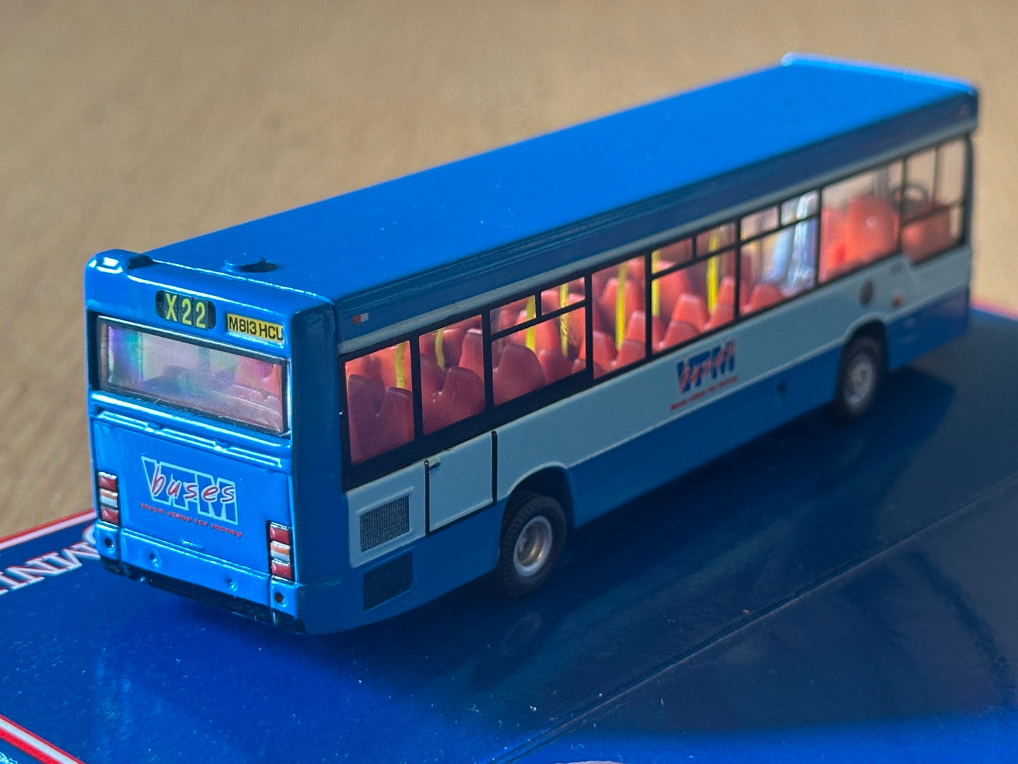 Corgi Original Omnibus 42809 - 1:76 Platon Pointer Dennis Dart Bus