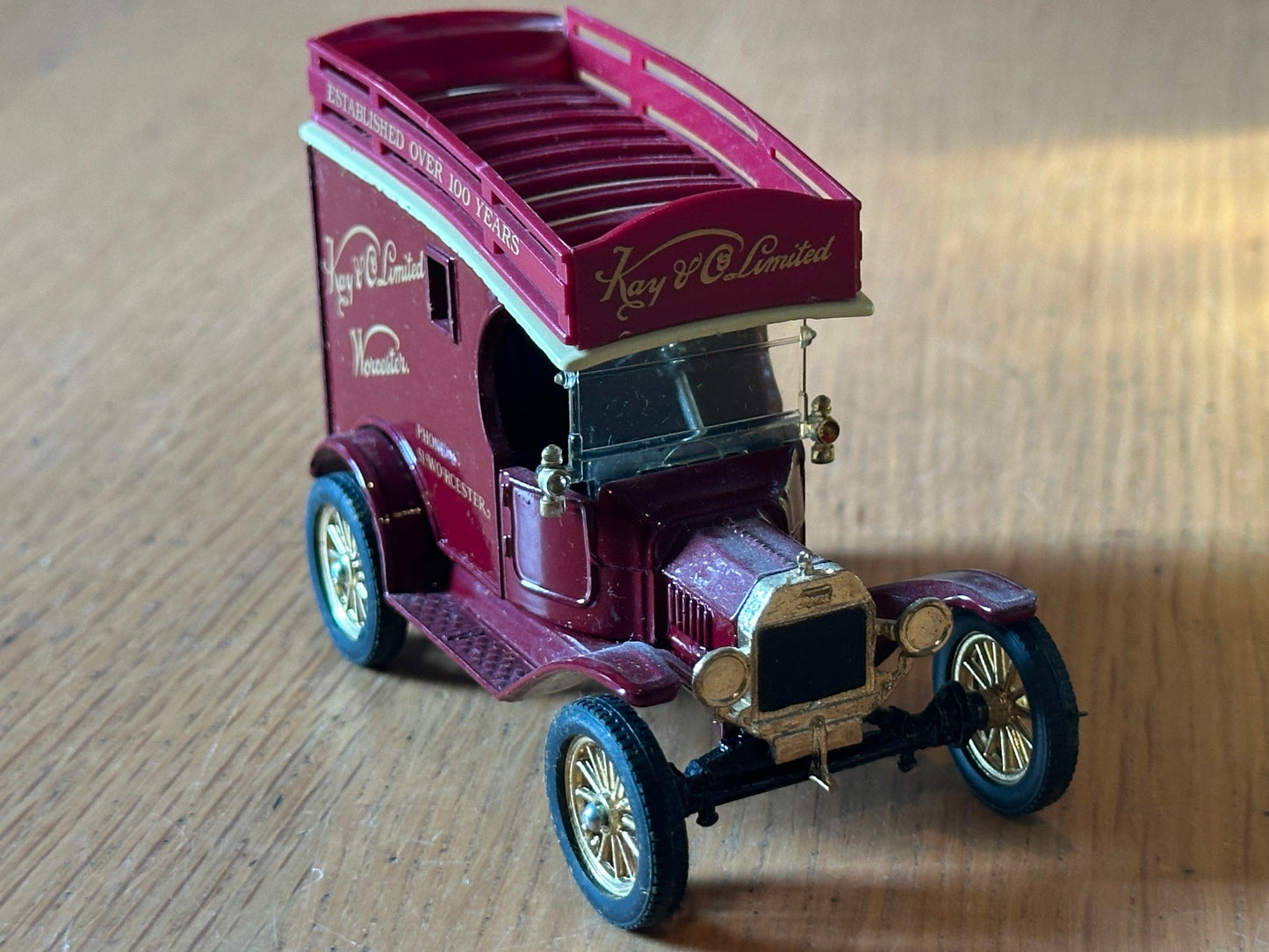 Corgi Transport of the 30s Set Kay & Co - Thornycroft Van / Model T Van