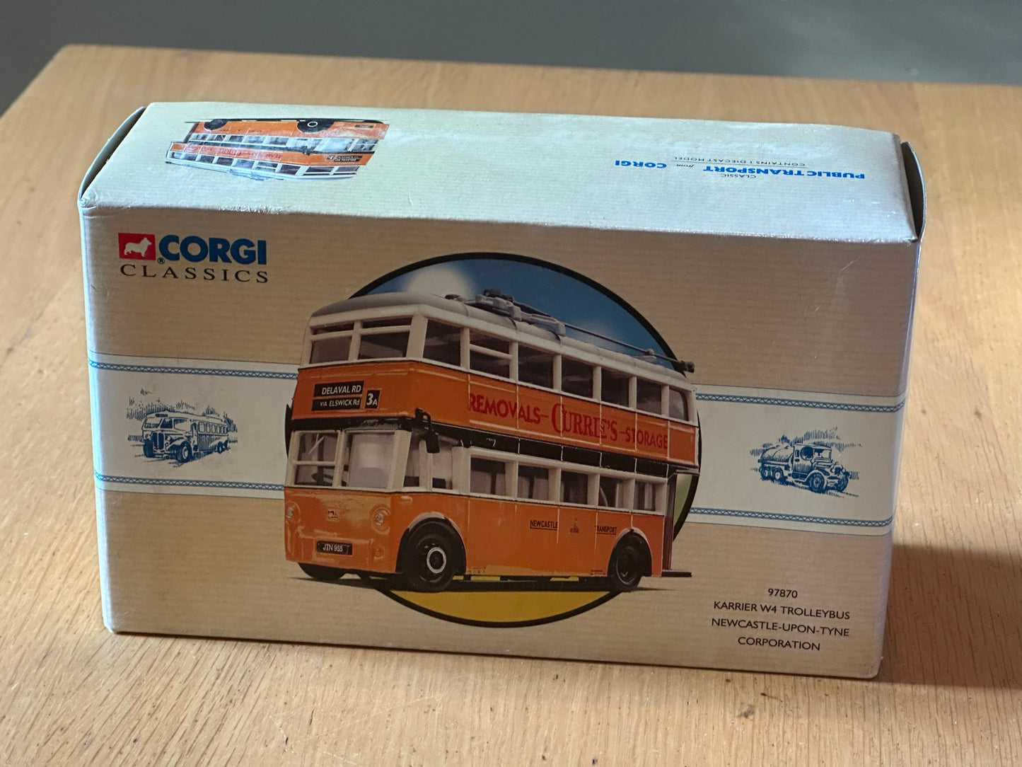 Corgi Classics 97870 1:76 Karrier W4 Trolleybus Newcastle-Upon-Tyne Corporation