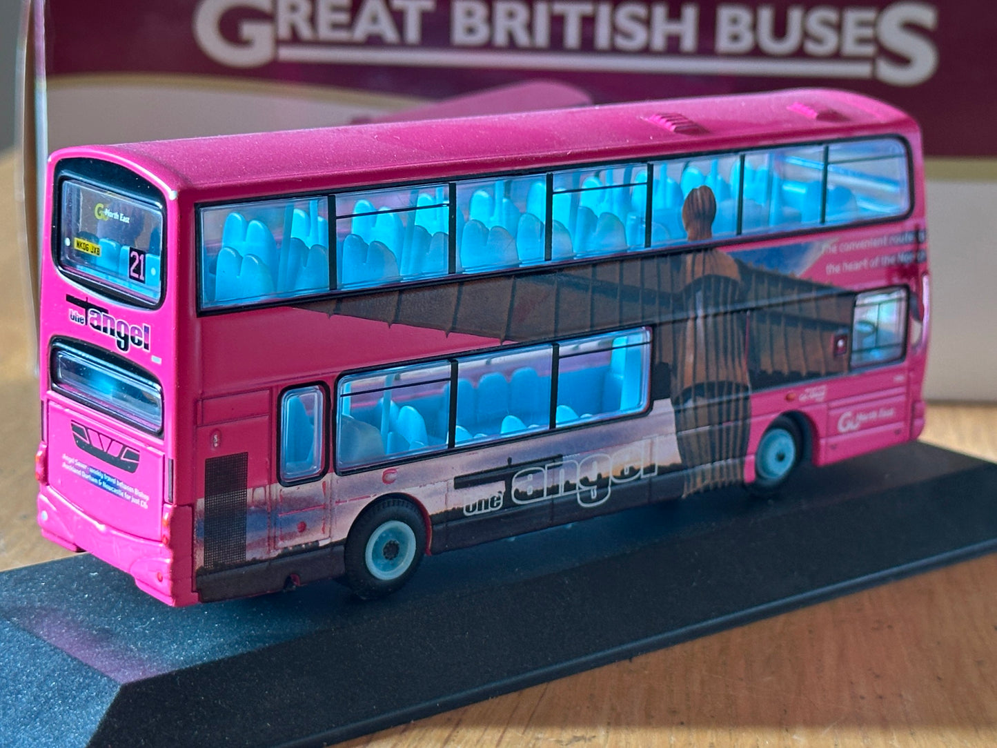 Original Omnibus/GBB 1:76 Wright Eclipse Gemini - Go North East Bus.