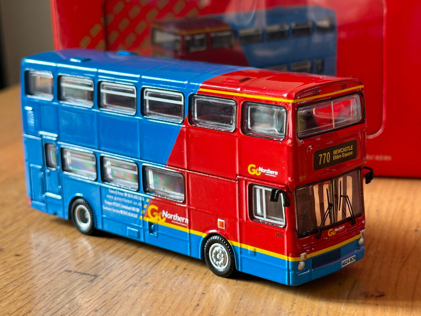 Corgi OOC CP45106 - 1:76 Royal Mail MCW Metrobus - Go Northern 770