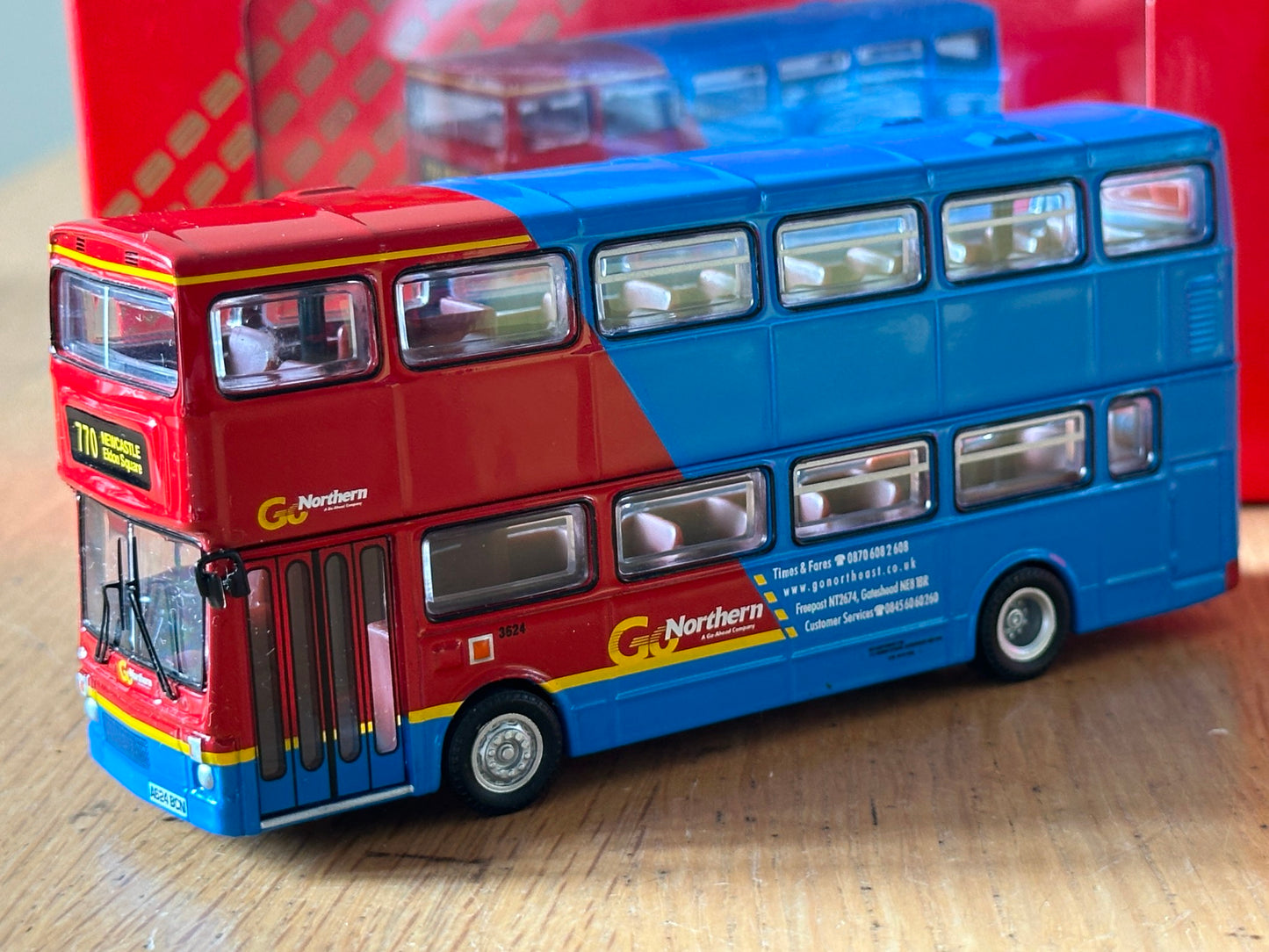 Corgi OOC CP45106 - 1:76 Royal Mail MCW Metrobus - Go Northern 770