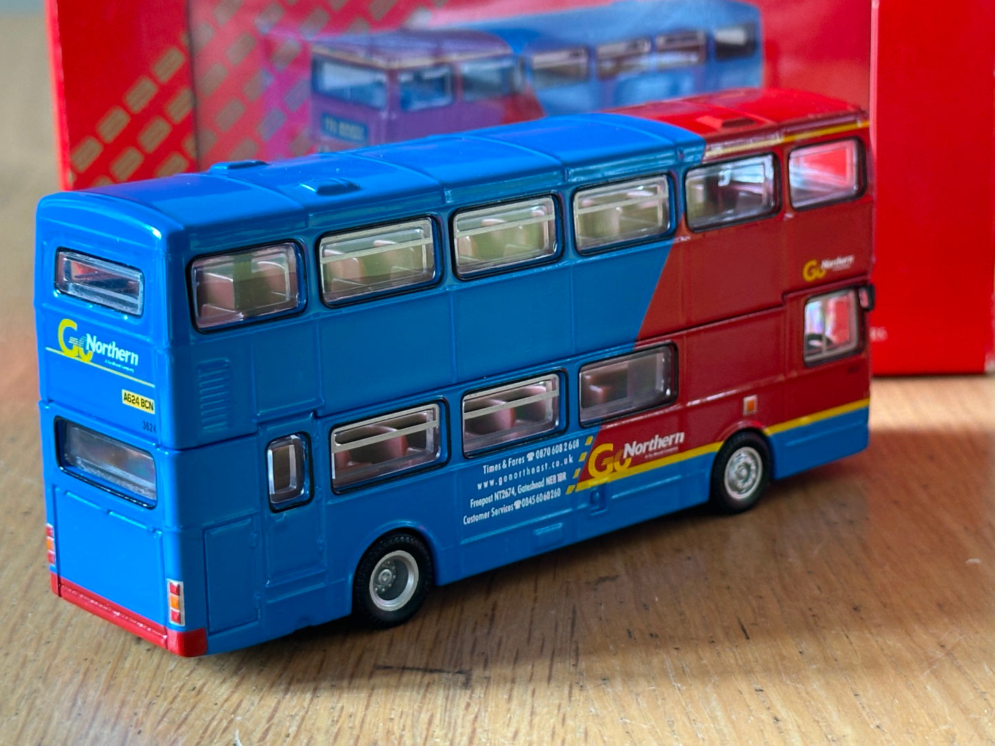 Corgi OOC CP45106 - 1:76 Royal Mail MCW Metrobus - Go Northern 770