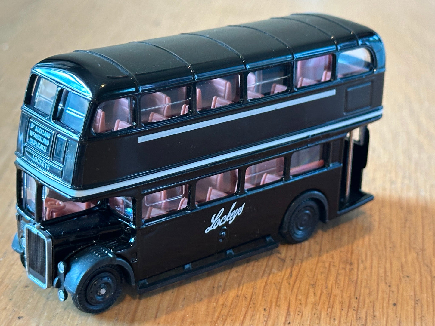 EFE 11104 - 1:76 Leyland RTL Double Deck Bus