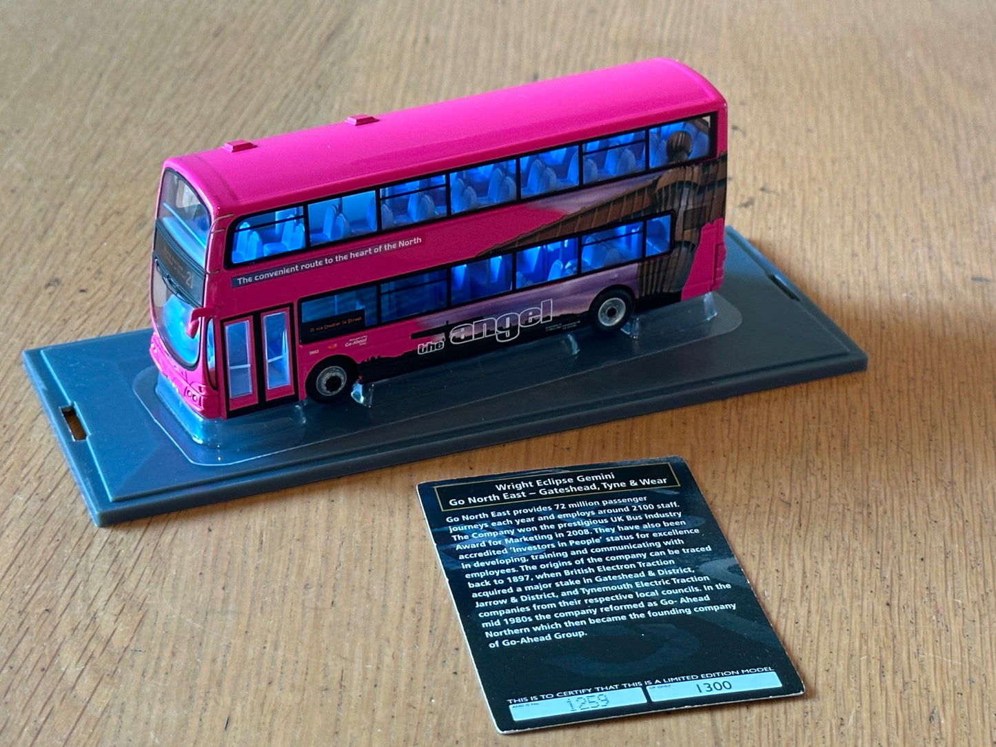Original Omnibus 1:76 Wright Eclipse Gemini - Go North East Bus. No. 1259