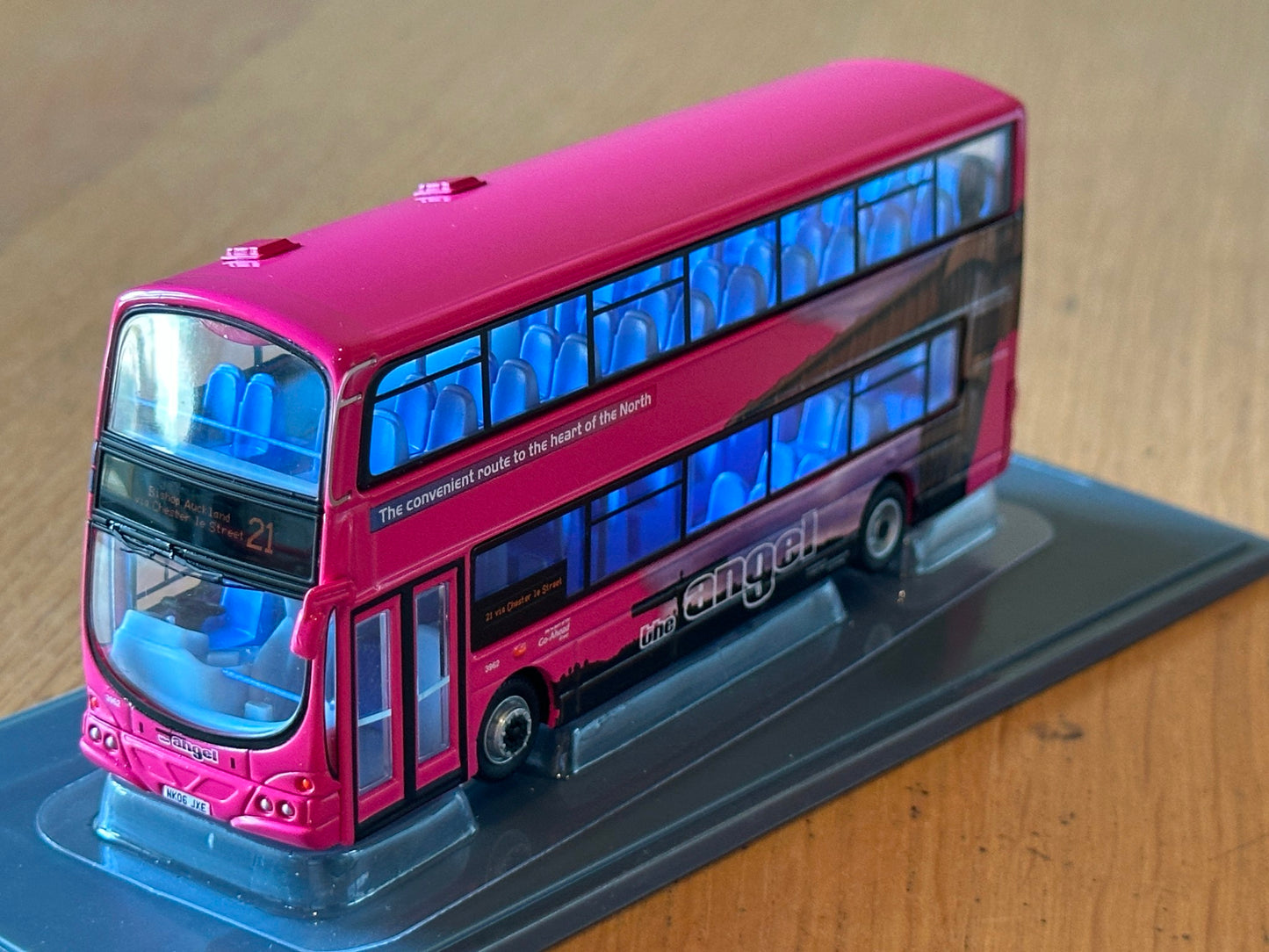 Original Omnibus 1:76 Wright Eclipse Gemini - Go North East Bus. No. 1259