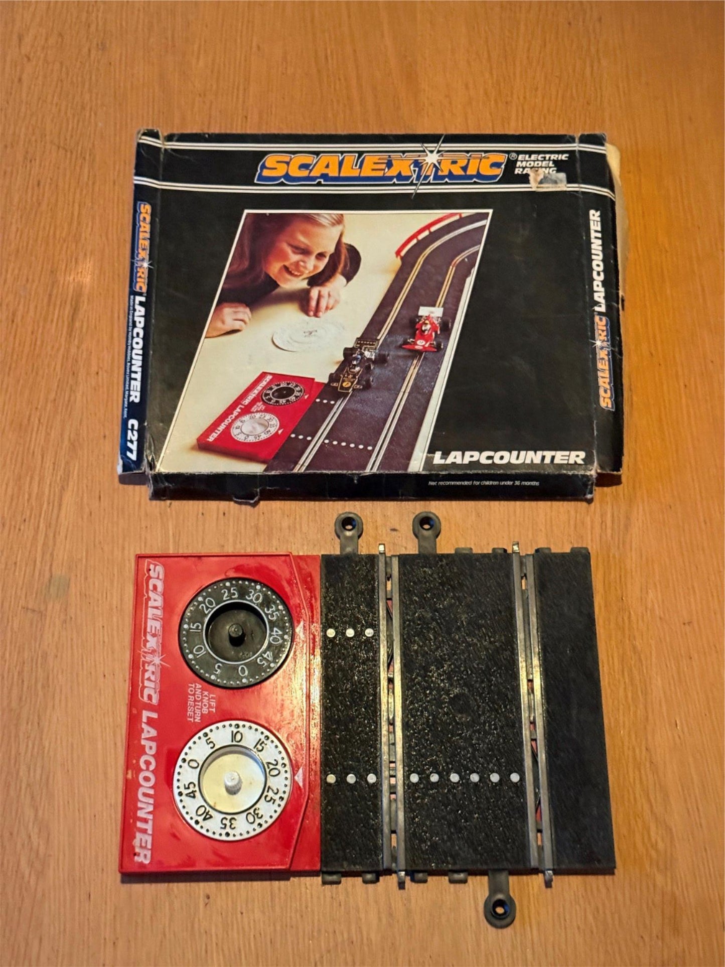 Original Scalextric Lap Counter in Box C277 (no Speed Computer)
