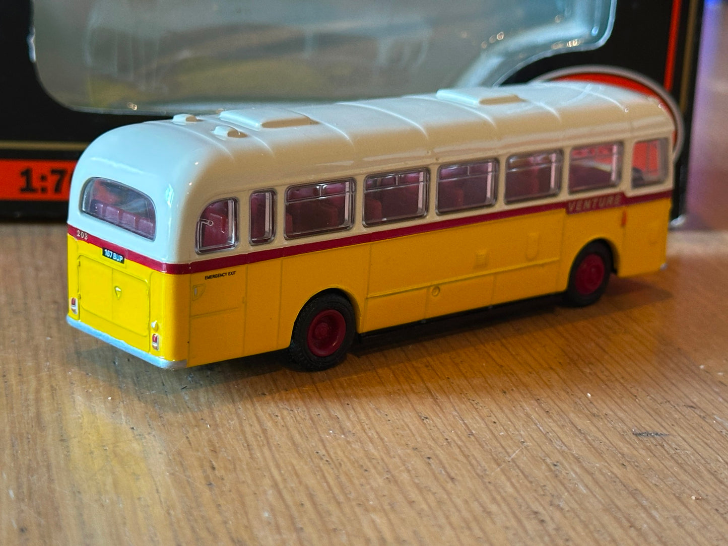 EFE 24304 - 1:76 Alexander Y Type Venture Transport BET Albion Aberdonian